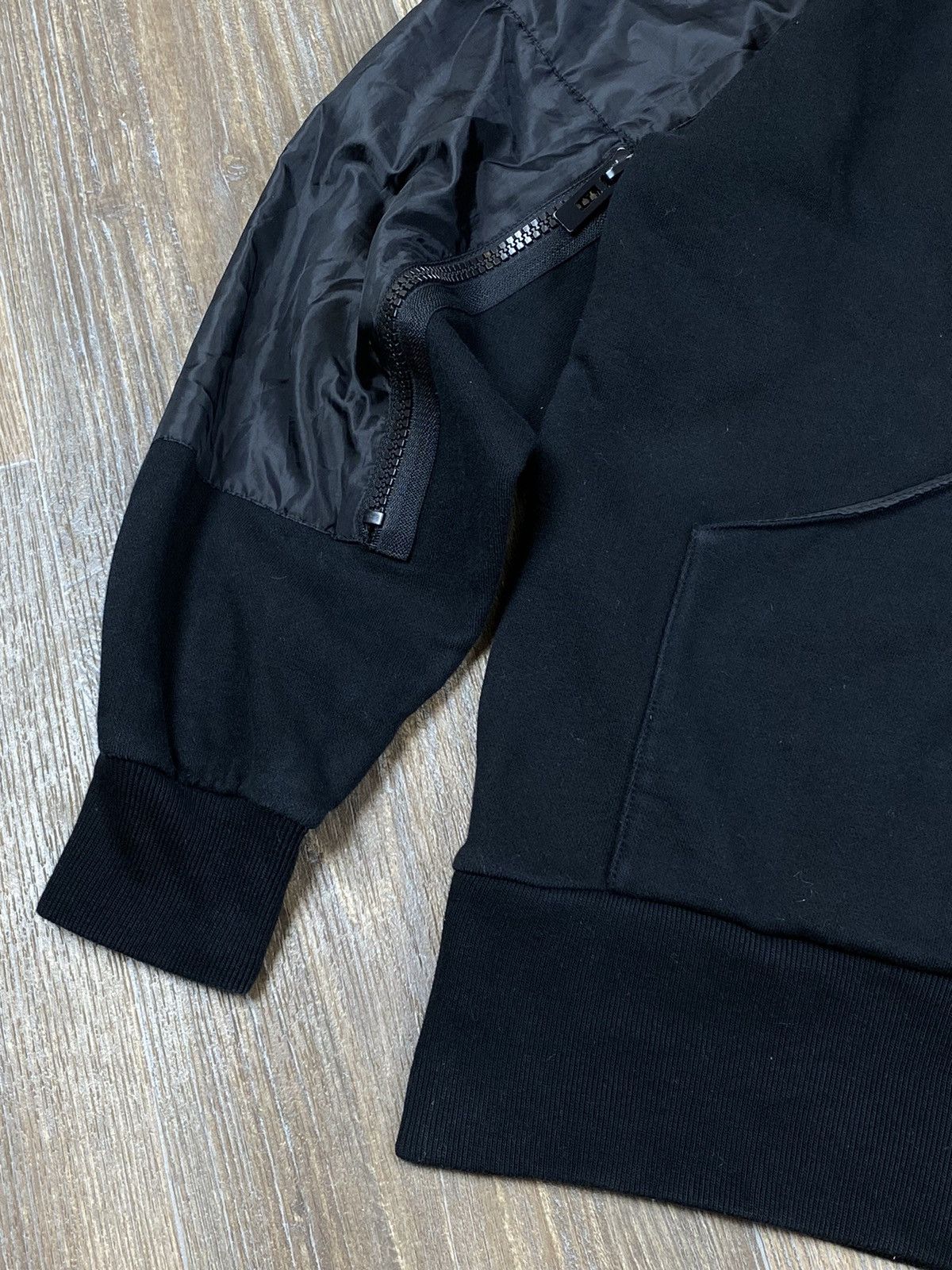 Han Kjobenhavn Han Kjobenhavn black patch hoodie multi pocket hoodie Size US M / EU 48-50 / 2 - 9 Thumbnail