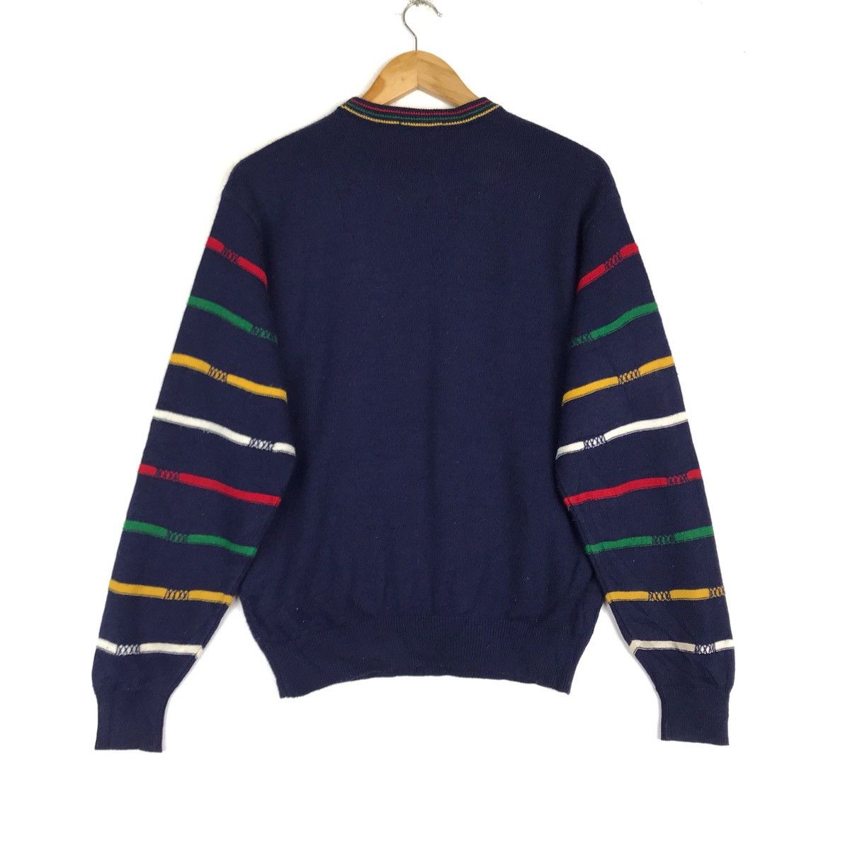 Japanese Brand Vintage LAEVIS Sports Knitwear Sweatshirt Japanese Brand Size US M / EU 48-50 / 2 - 3 Thumbnail