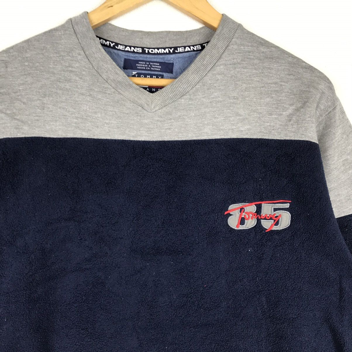 Tommy Hilfiger Vintage TOMMY Jeans 85 Fleece Sweatshirt TwoTone Streetwear Size US M / EU 48-50 / 2 - 2 Thumbnail