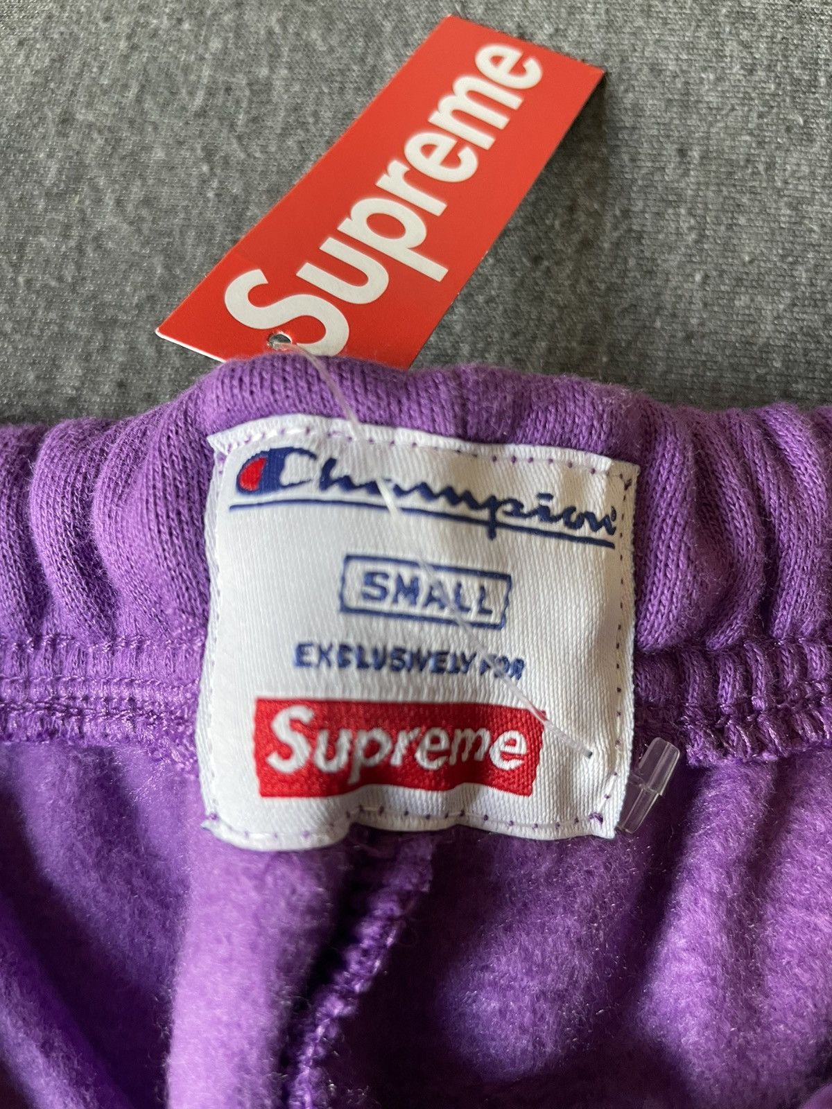 Champion × Supreme Supreme Champion Outline Sweatshort Size US 28 / EU 44 - 6 Thumbnail