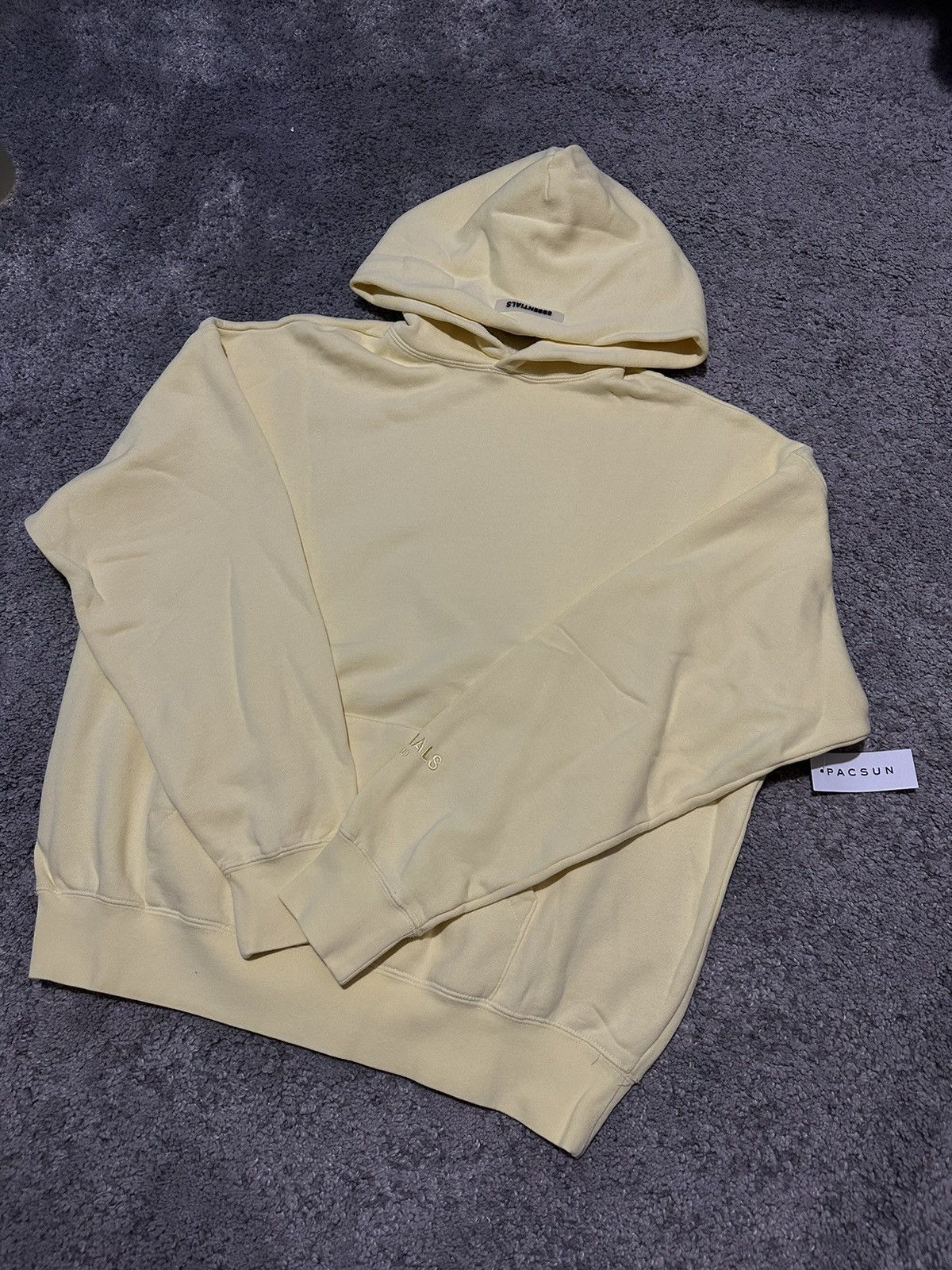 Fear of God Fear of god essentials lemonade hoodie Size US L / EU 52-54 / 3 - 2 Thumbnail