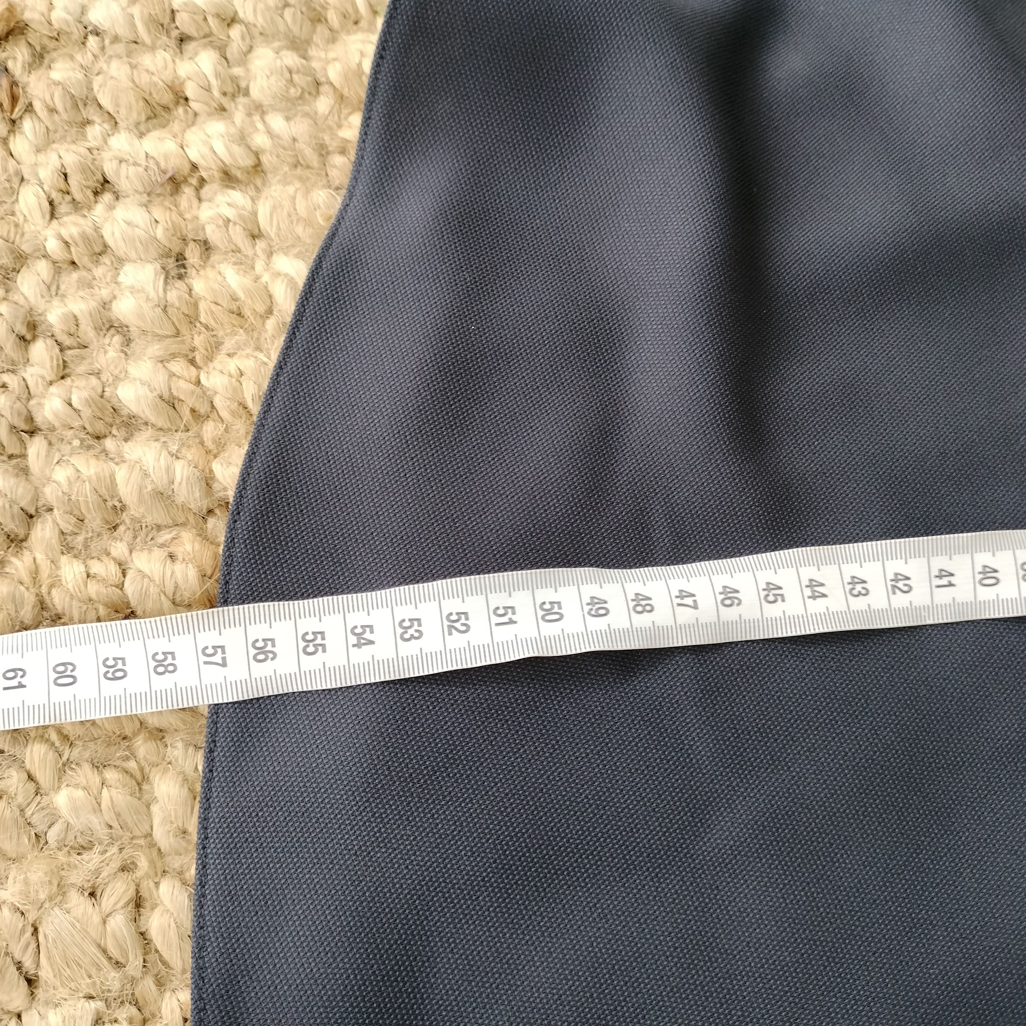Country Road × Designer Country Road black asymmetrical side slit corporate skirt Size 28" / US 6 / IT 42 - 8 Thumbnail