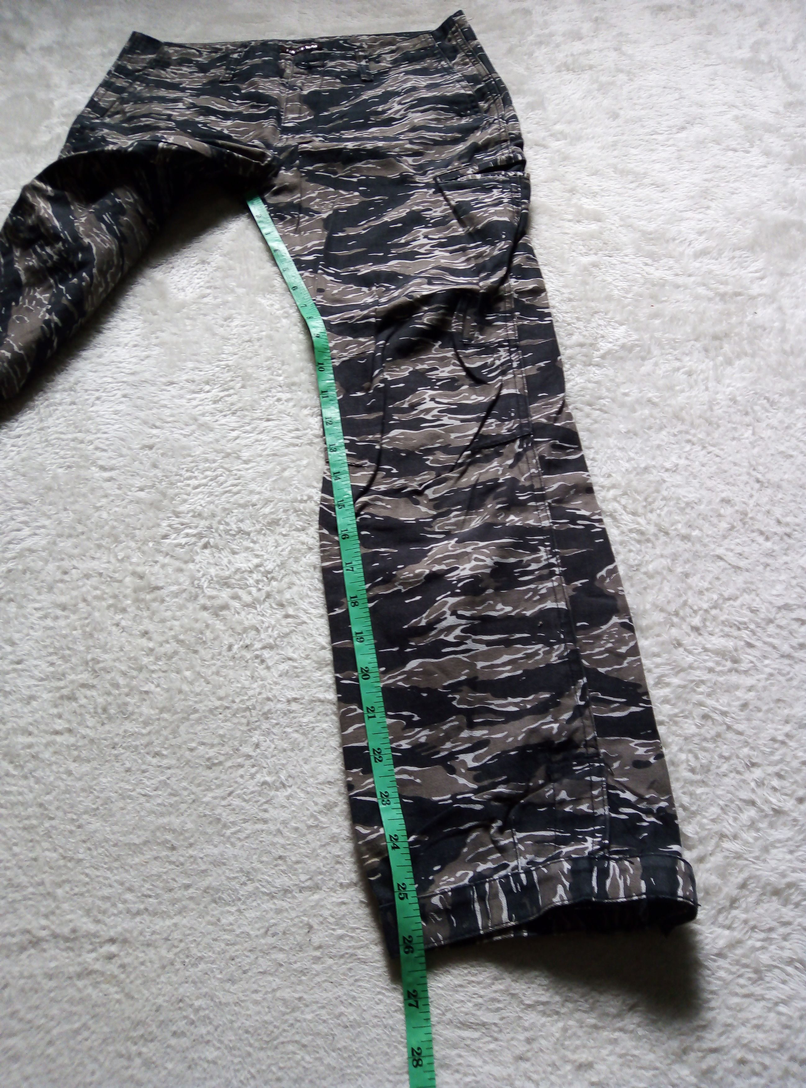 Beams Plus Beams japan tiger stripe military cargo pants Size US 28 / EU 44 - 22 Thumbnail