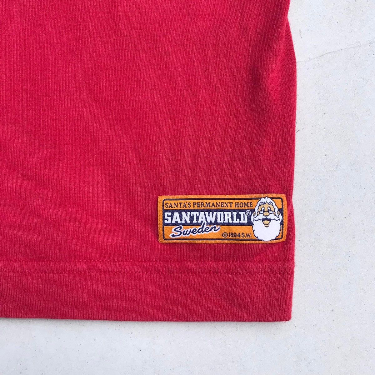 Cartoon Network RARE🔥 Santa World Size US XL / EU 56 / 4 - 7 Thumbnail
