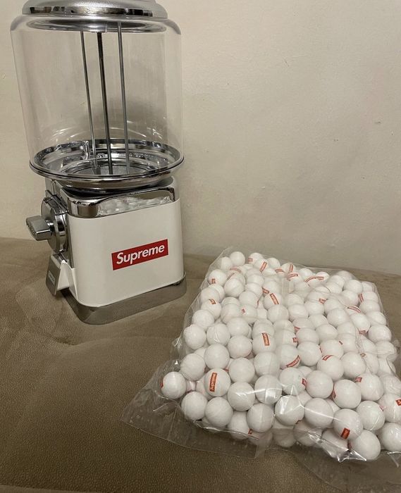 Supreme Supreme/Beaver Gumball Machine | Grailed