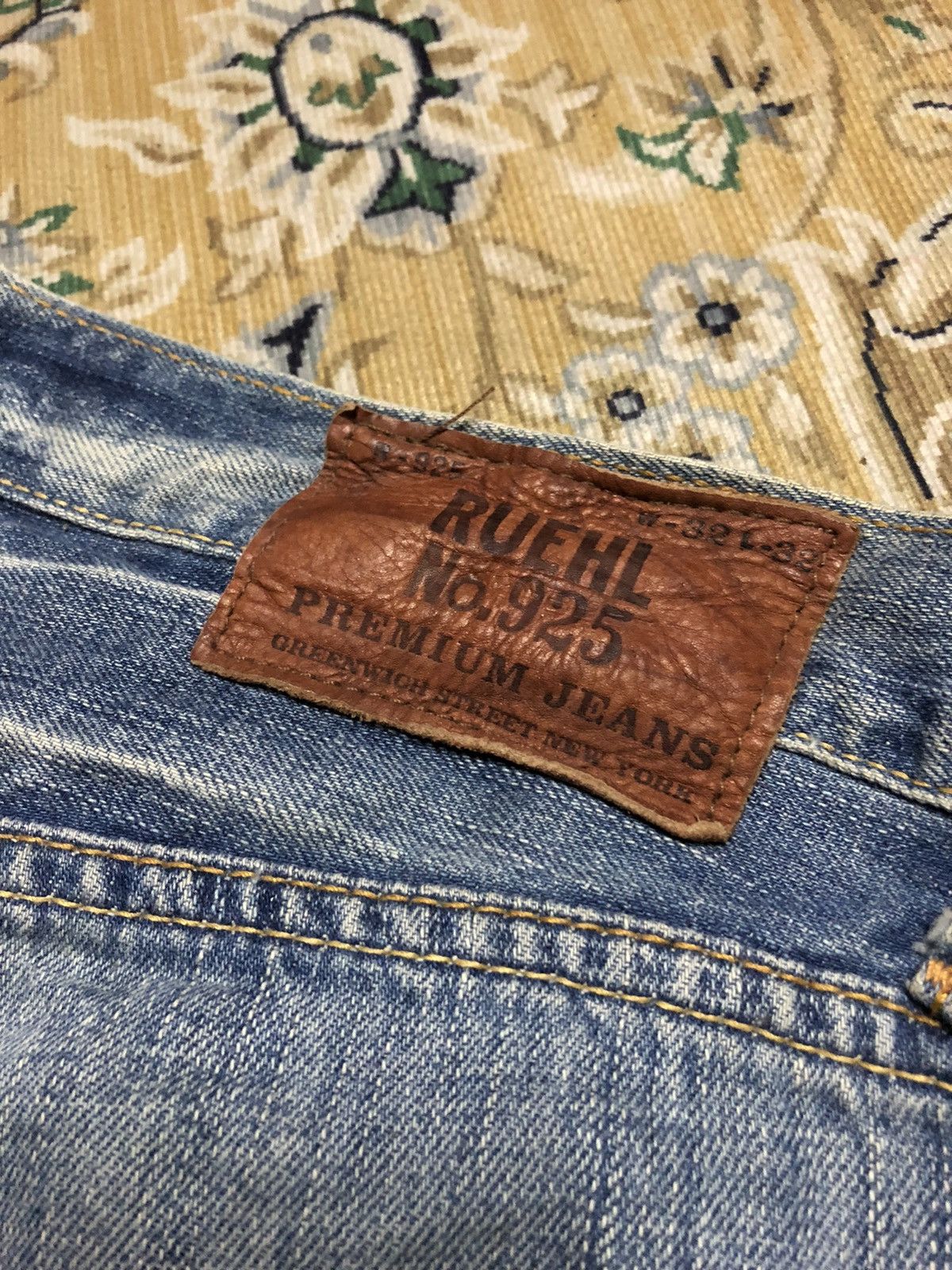 Ruehl No. 925 WASHED BLUE DISTRESSED DENIM BY RUEHL NO 925 Size US 34 / EU 50 - 6 Thumbnail