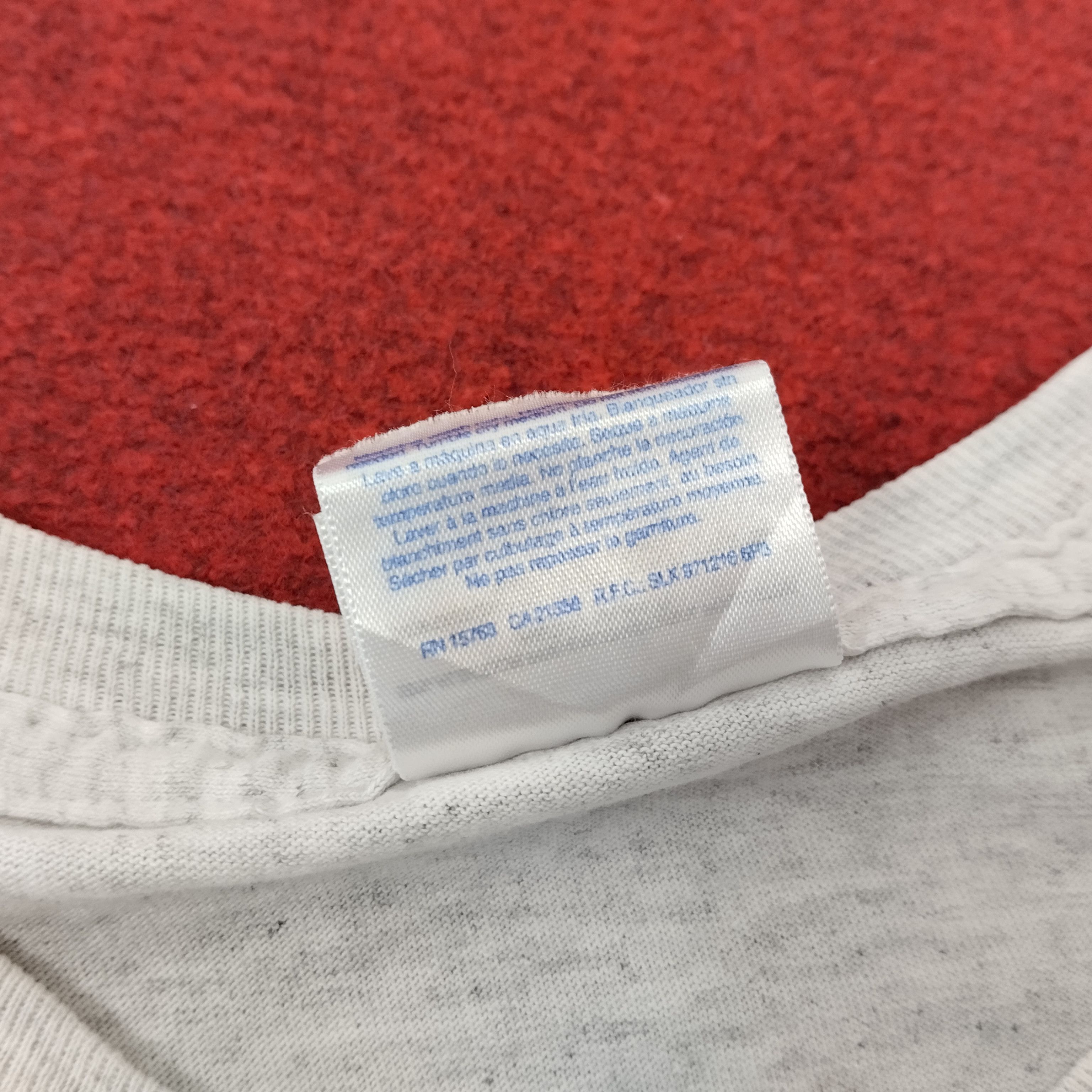 Apple × Microsoft × Vintage INTEL Microsoft Small Logo Streetwear Vintage Tshirt Size US M / EU 48-50 / 2 - 6 Thumbnail