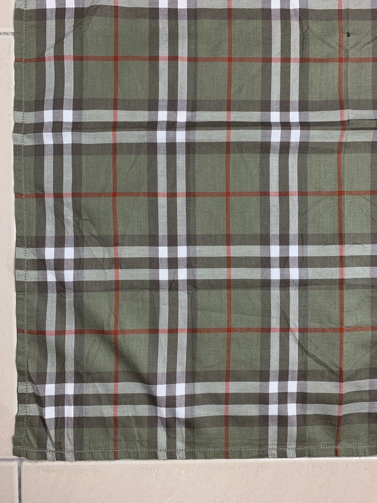 Burberry Burberrys Handkerchief Pocketsquares Size ONE SIZE - 7 Thumbnail