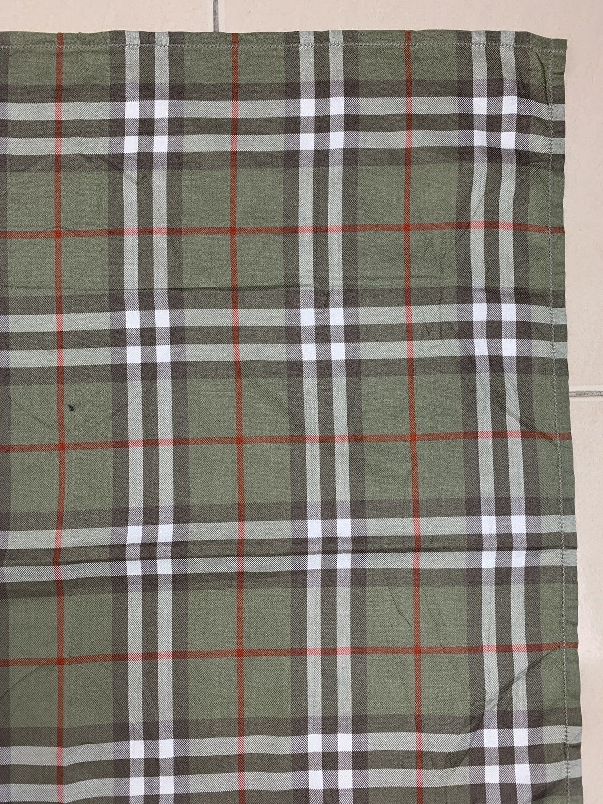 Burberry Burberrys Handkerchief Pocketsquares Size ONE SIZE - 5 Thumbnail