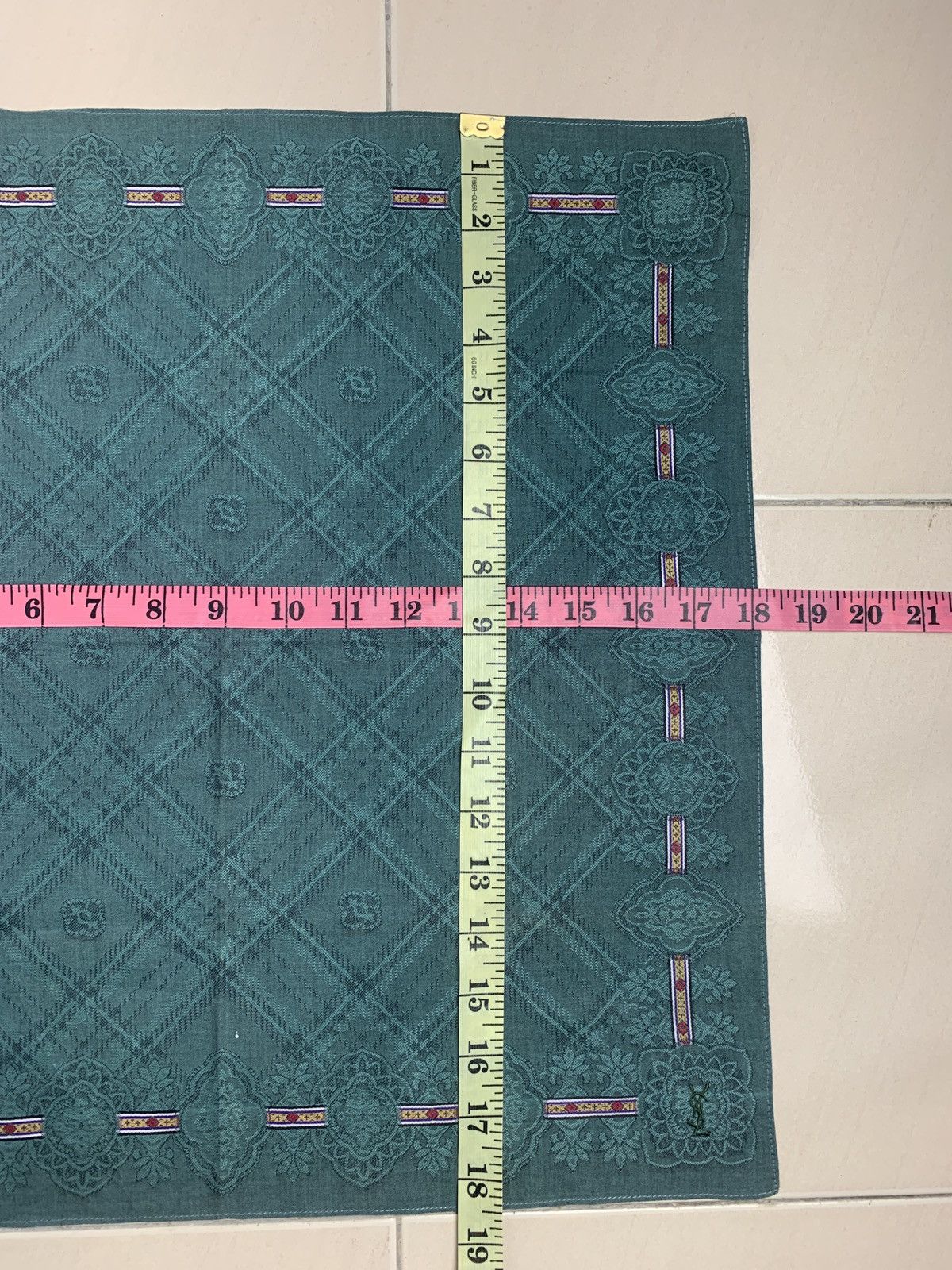 Designer Yves Saint Laurent Handkerchief Pocketsquares Size ONE SIZE - 9 Thumbnail
