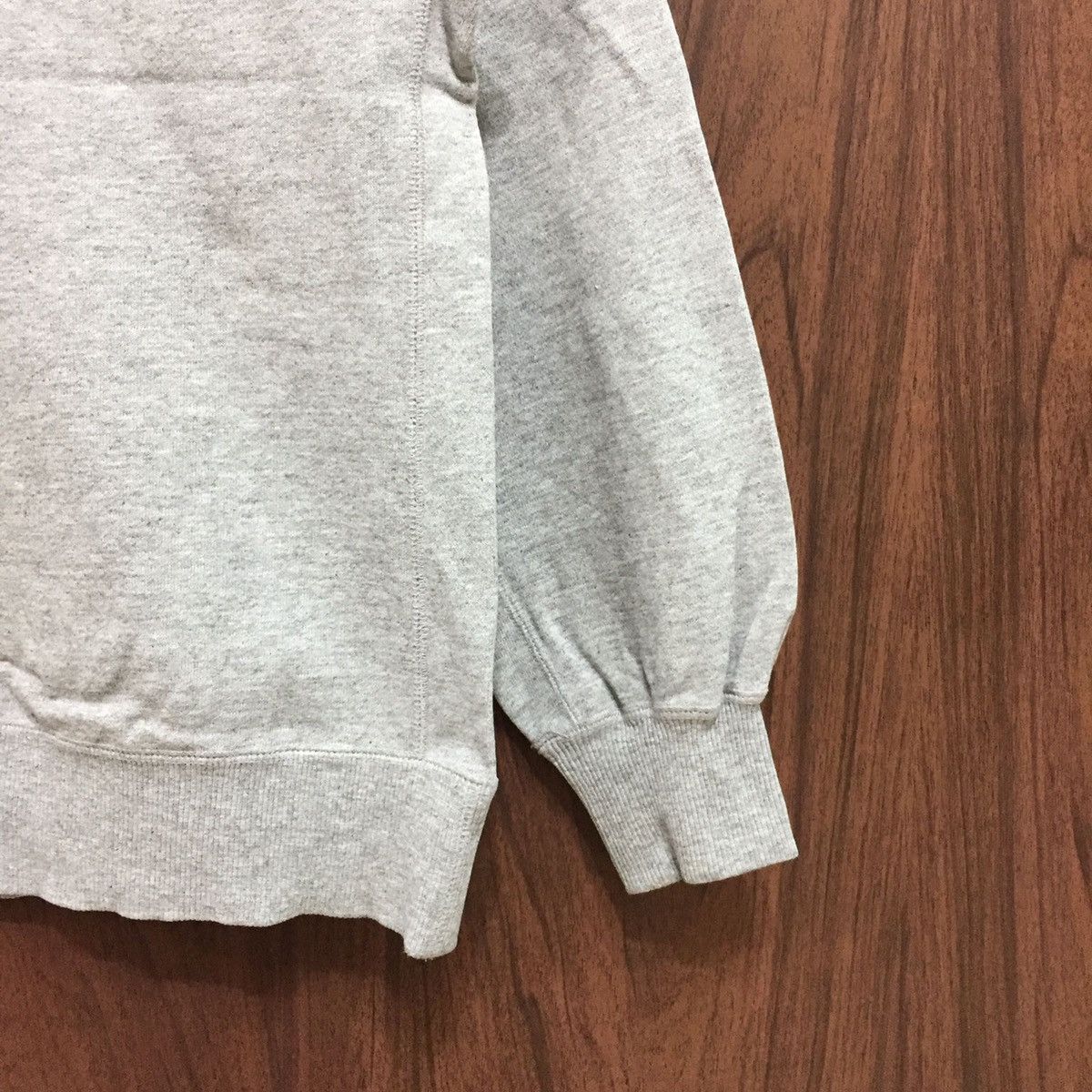 Vintage Vintage Wilson sweatshirt small logo size M Size US M / EU 48-50 / 2 - 7 Thumbnail