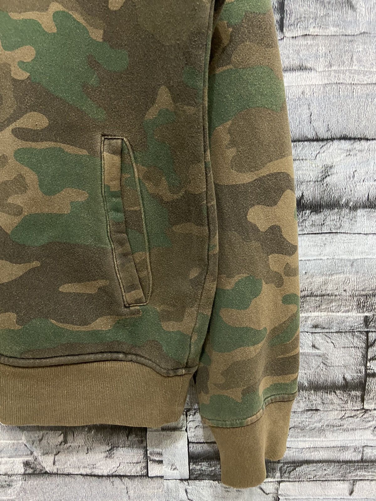 Japanese Brand Graniph Camouflage Hoodie army design size S Size US S / EU 44-46 / 1 - 6 Thumbnail