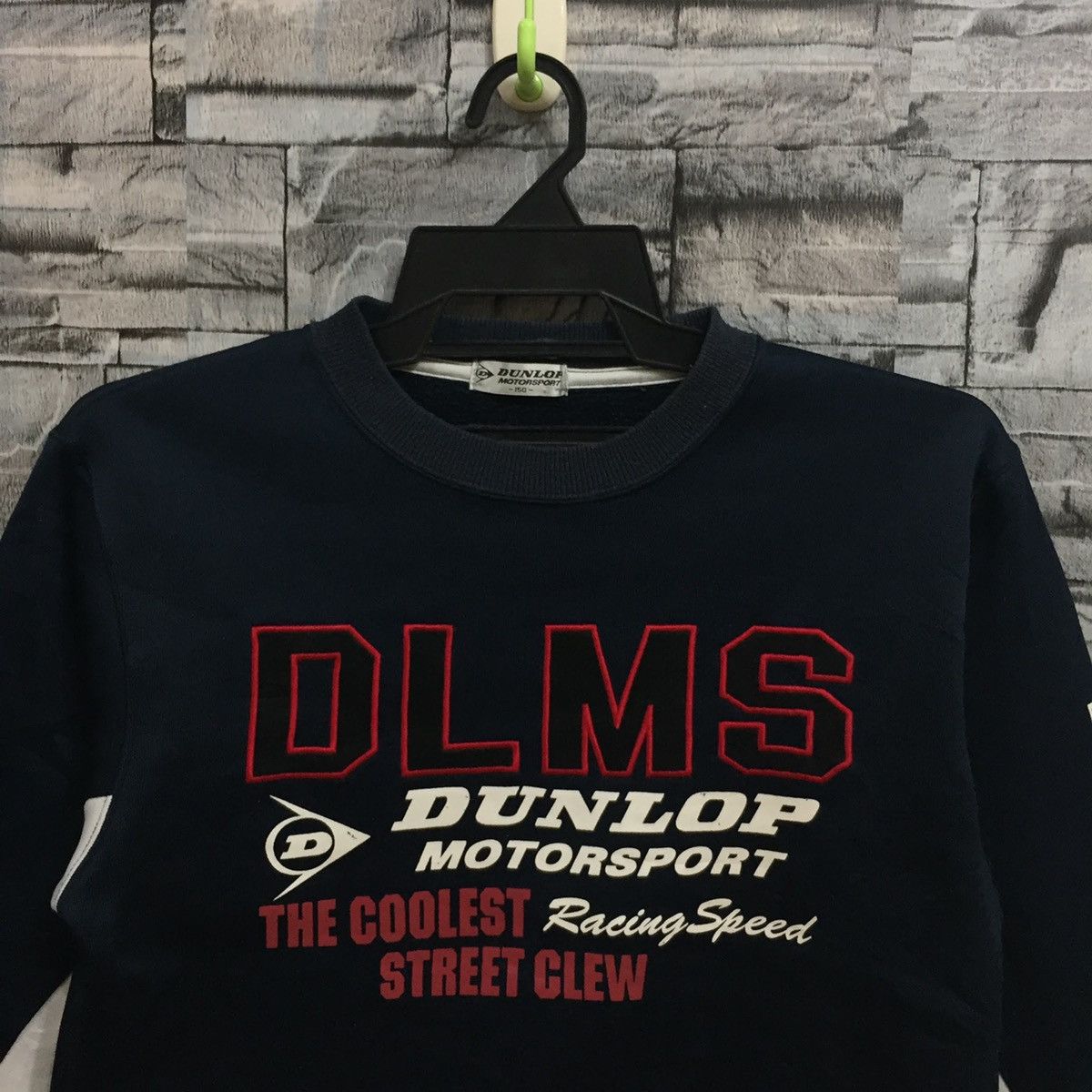 Dunlop Vintage Dunlop sweatshirt embroidered size 150 fit S Size US S / EU 44-46 / 1 - 3 Thumbnail