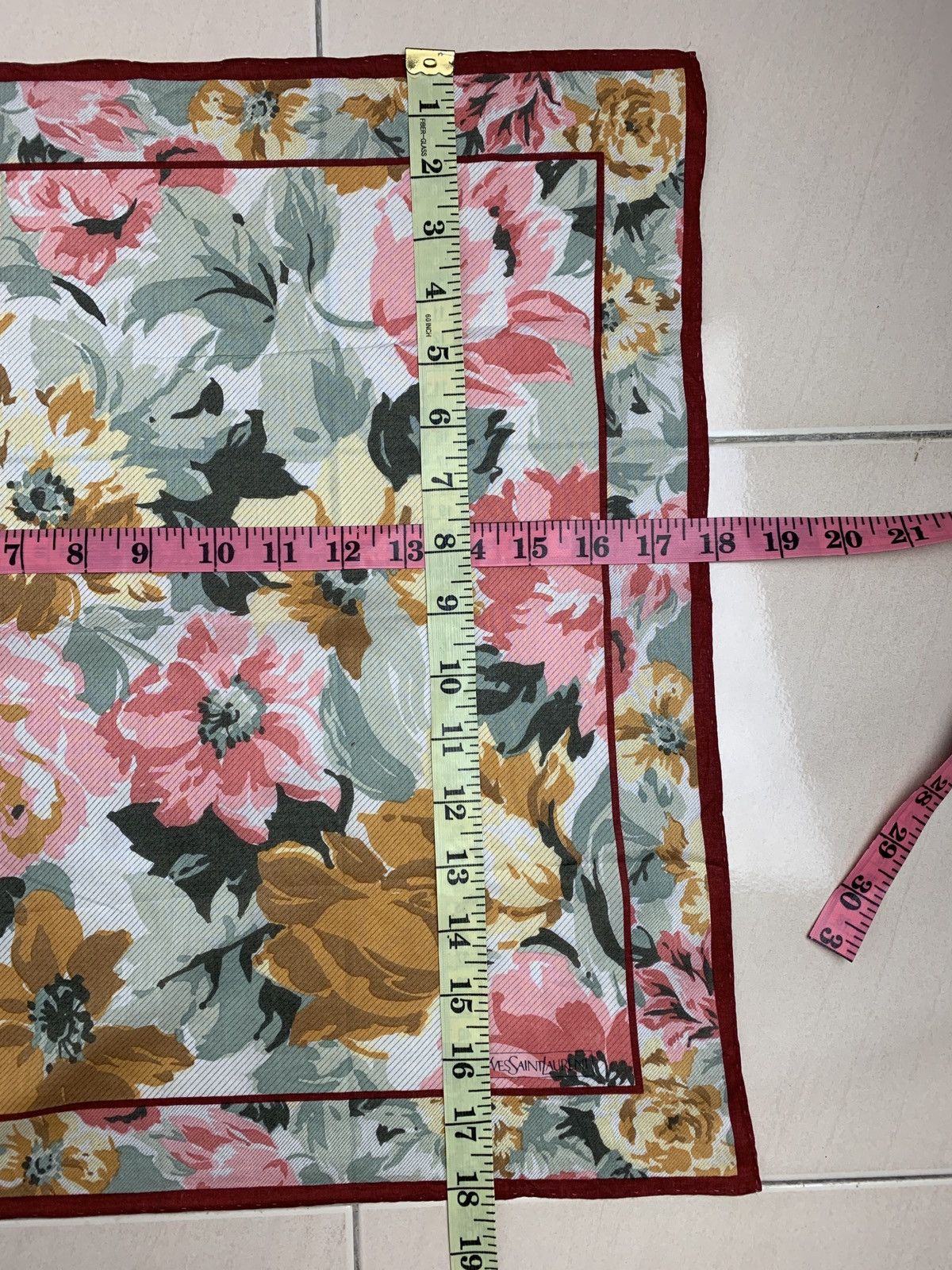 Yves Saint Laurent Yves Saint Laurent Handkerchiec Pocketsquares Size ONE SIZE - 9 Thumbnail