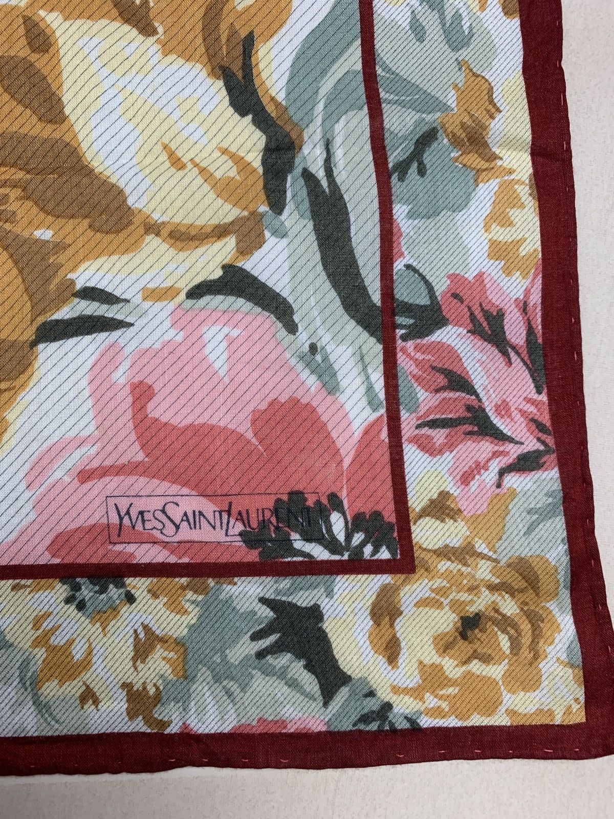 Yves Saint Laurent Yves Saint Laurent Handkerchiec Pocketsquares Size ONE SIZE - 8 Thumbnail