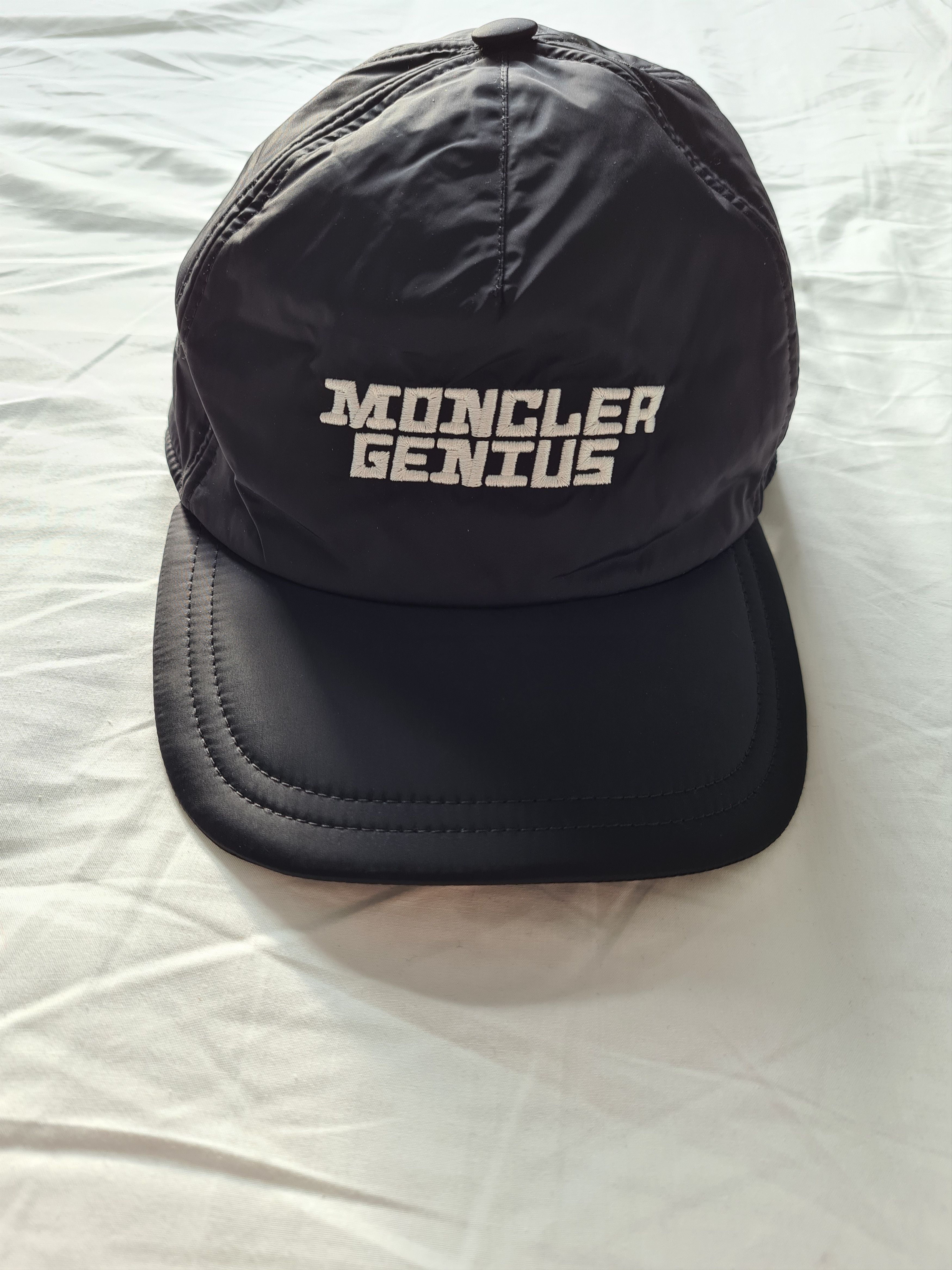 Moncler genius hot sale cap