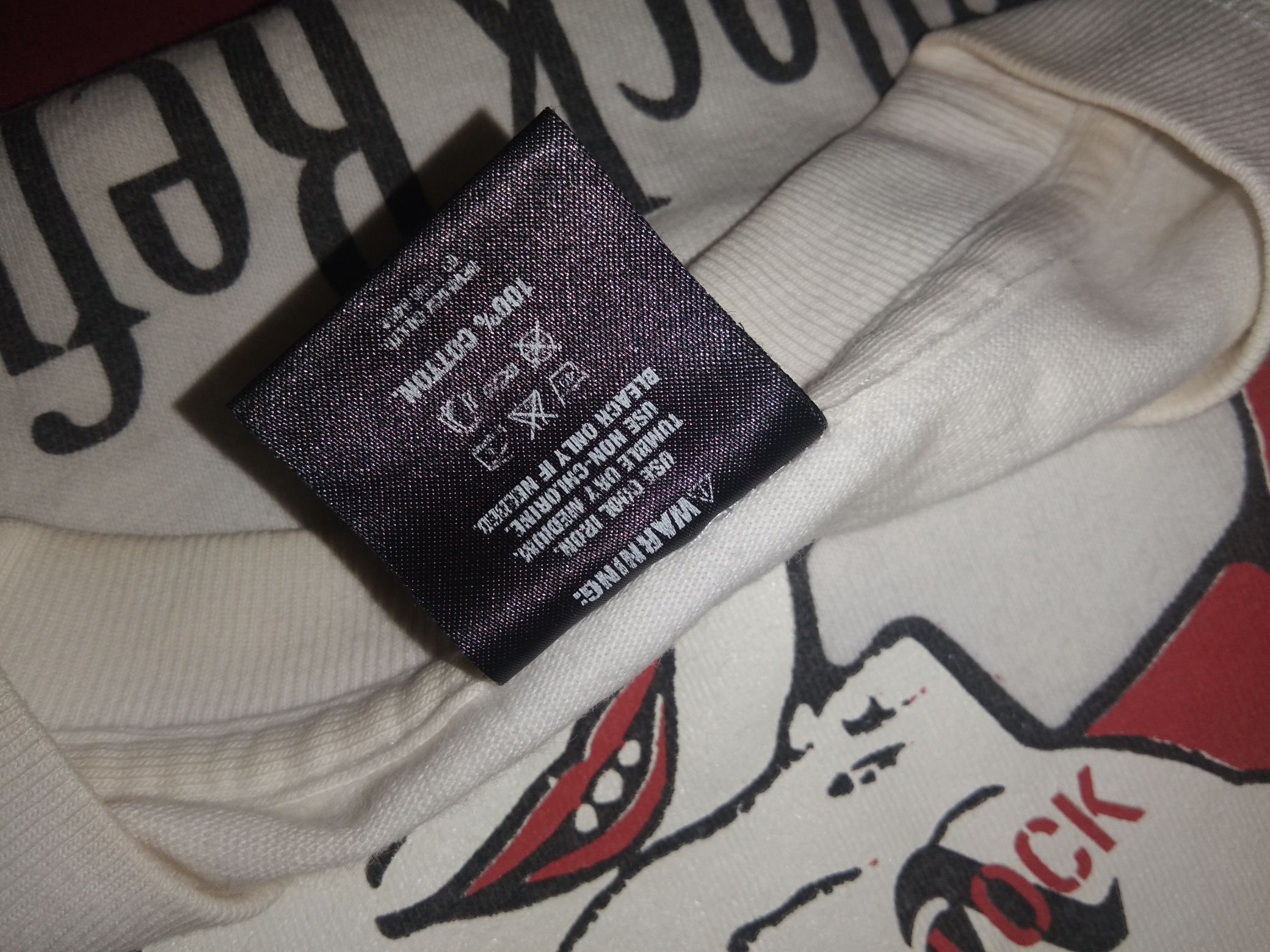 Devilock VTG 2000s Devilock Anti Power L/S tshirt japanese brand Size US S / EU 44-46 / 1 - 6 Thumbnail