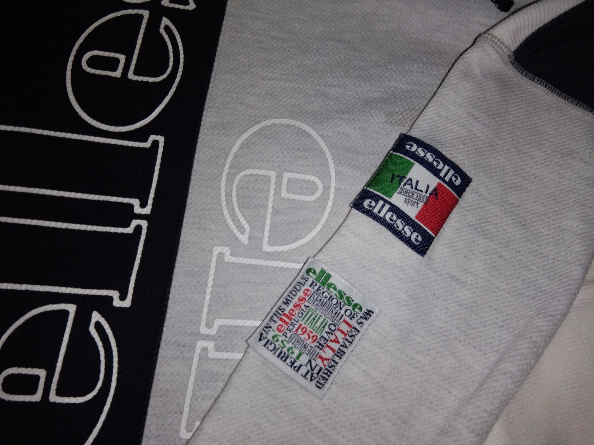 Ellesse Vintage Ellesse sweater hoodie fila italy brand Size US M / EU 48-50 / 2 - 4 Thumbnail