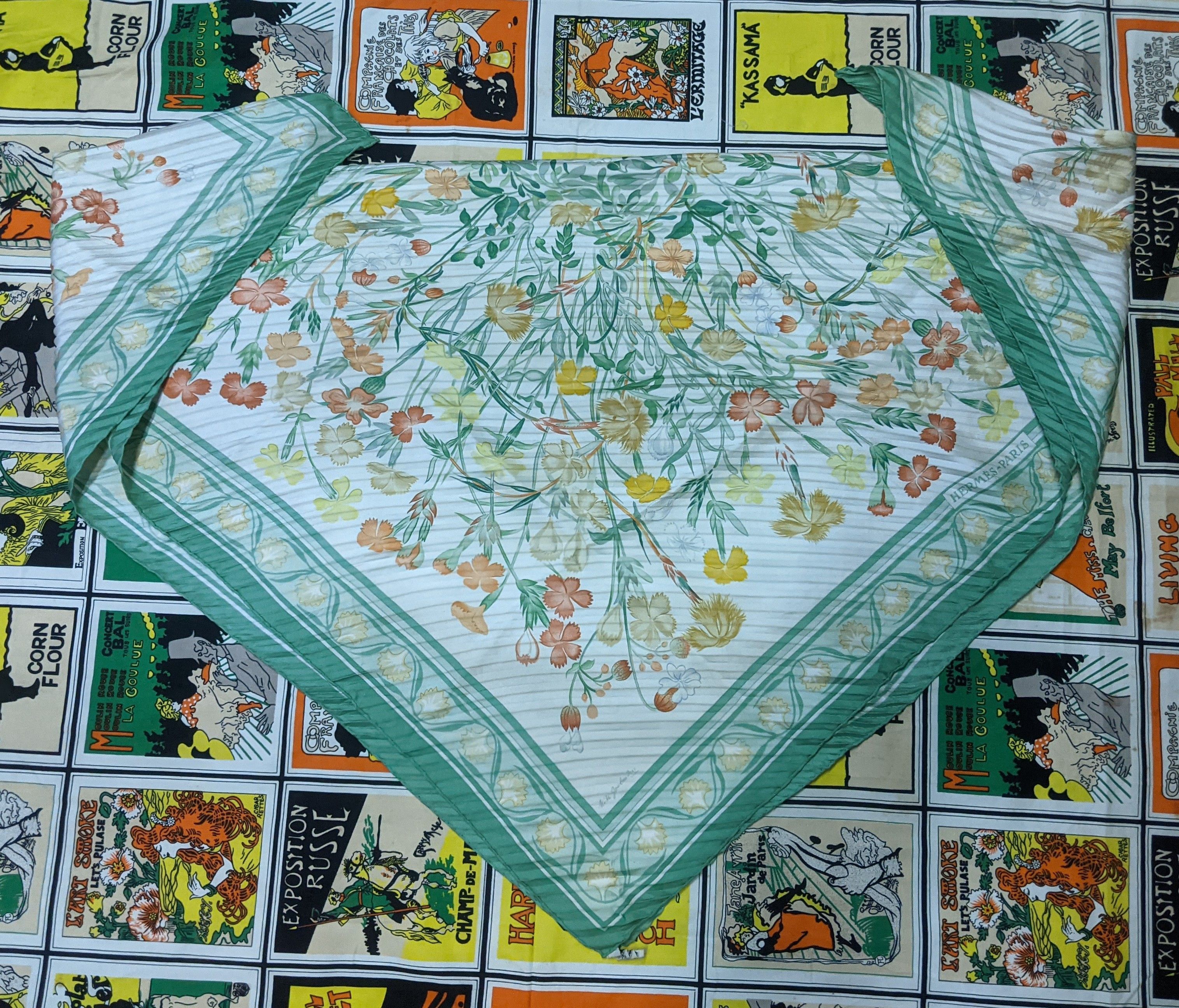 VTG DESIGN SCARVES HERMES PARIS