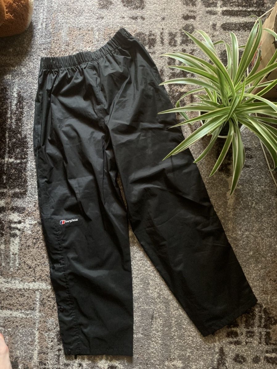 Berghaus Berghaus nylon waterproof tactical gare tex pants Size US 32 / EU 48 - 2 Thumbnail