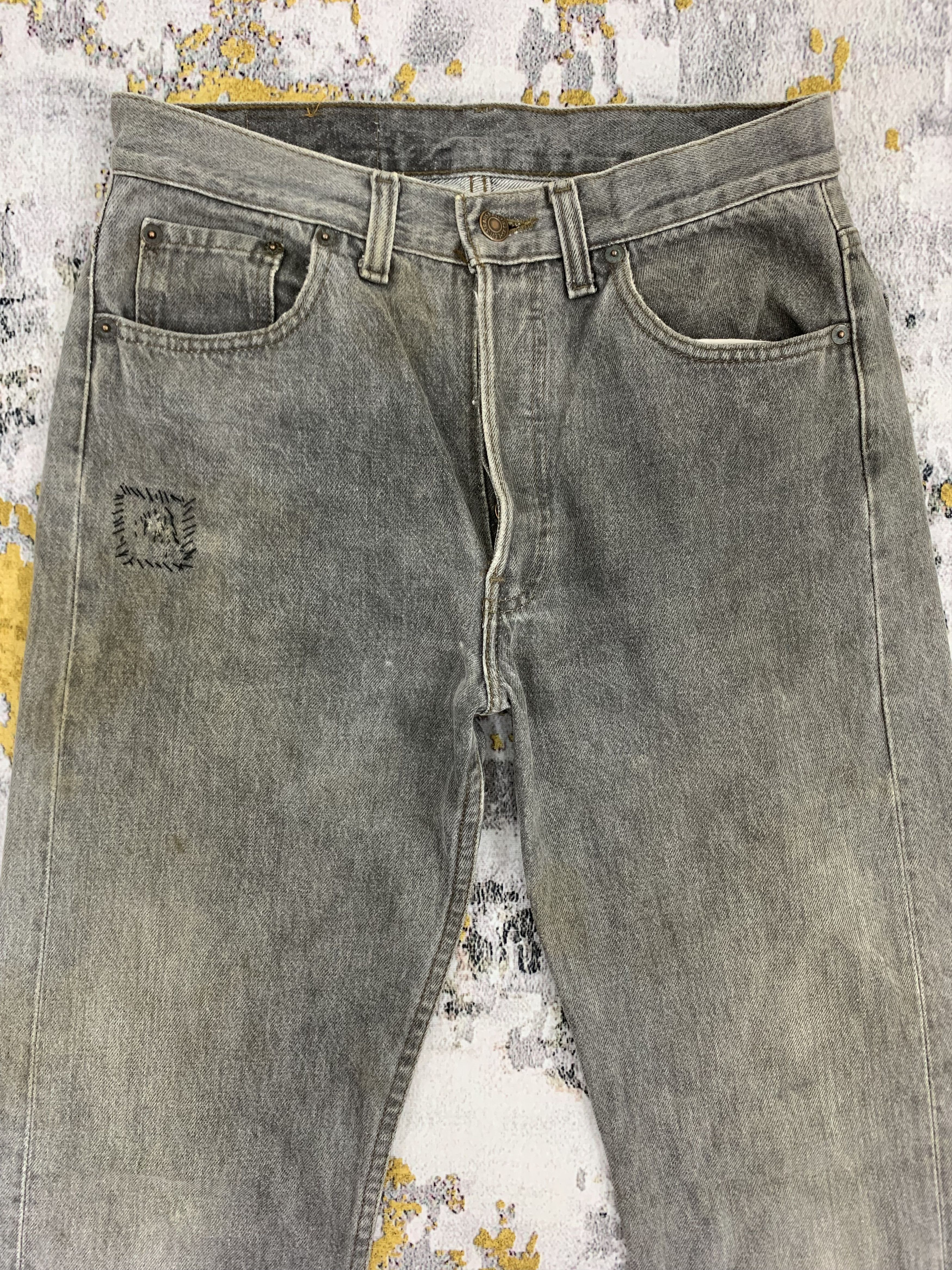 Levi's Black Faded Jeans Levi's 501 Distressed Denim Size US 28 / EU 44 - 2 Thumbnail