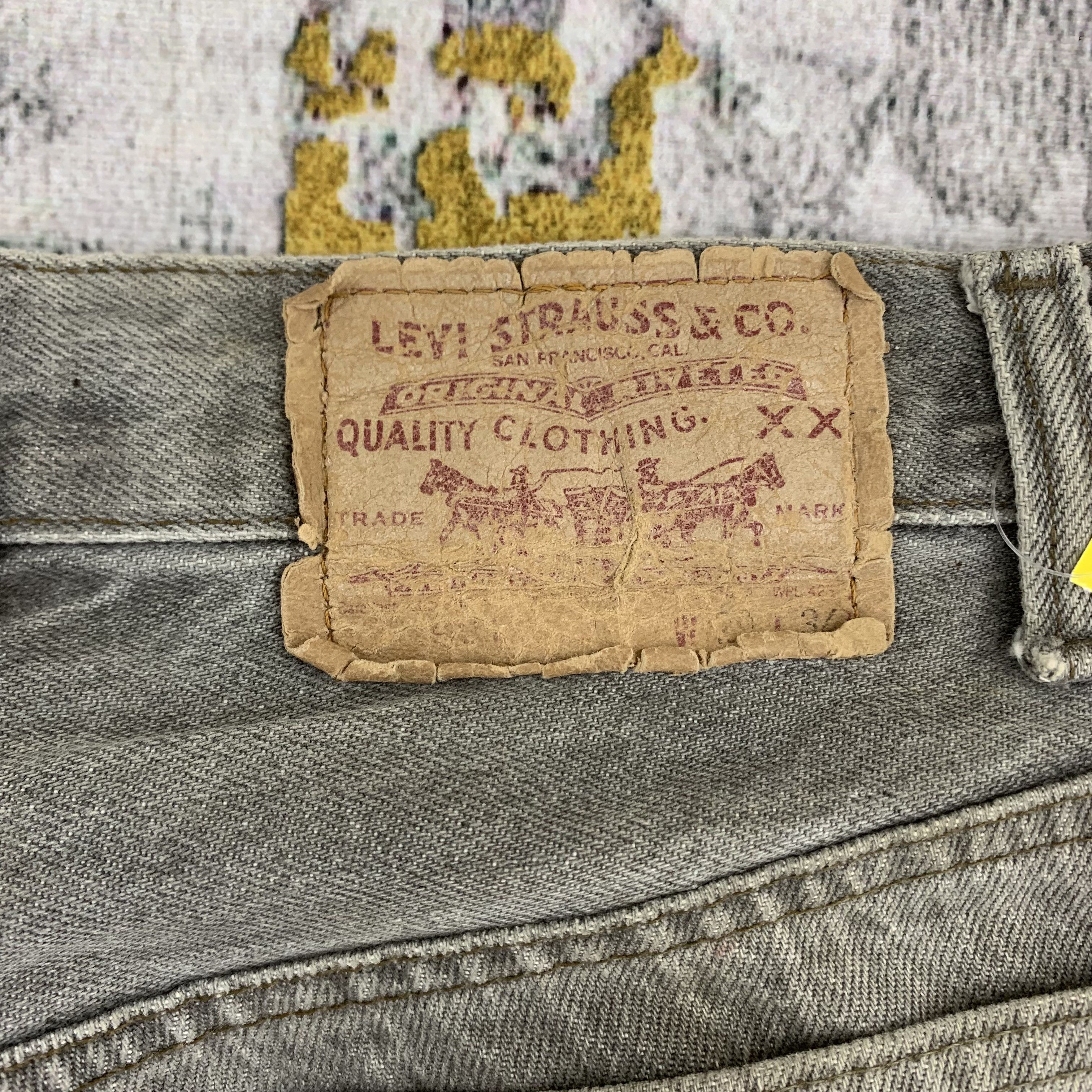 Levi's Black Faded Jeans Levi's 501 Distressed Denim Size US 28 / EU 44 - 6 Thumbnail