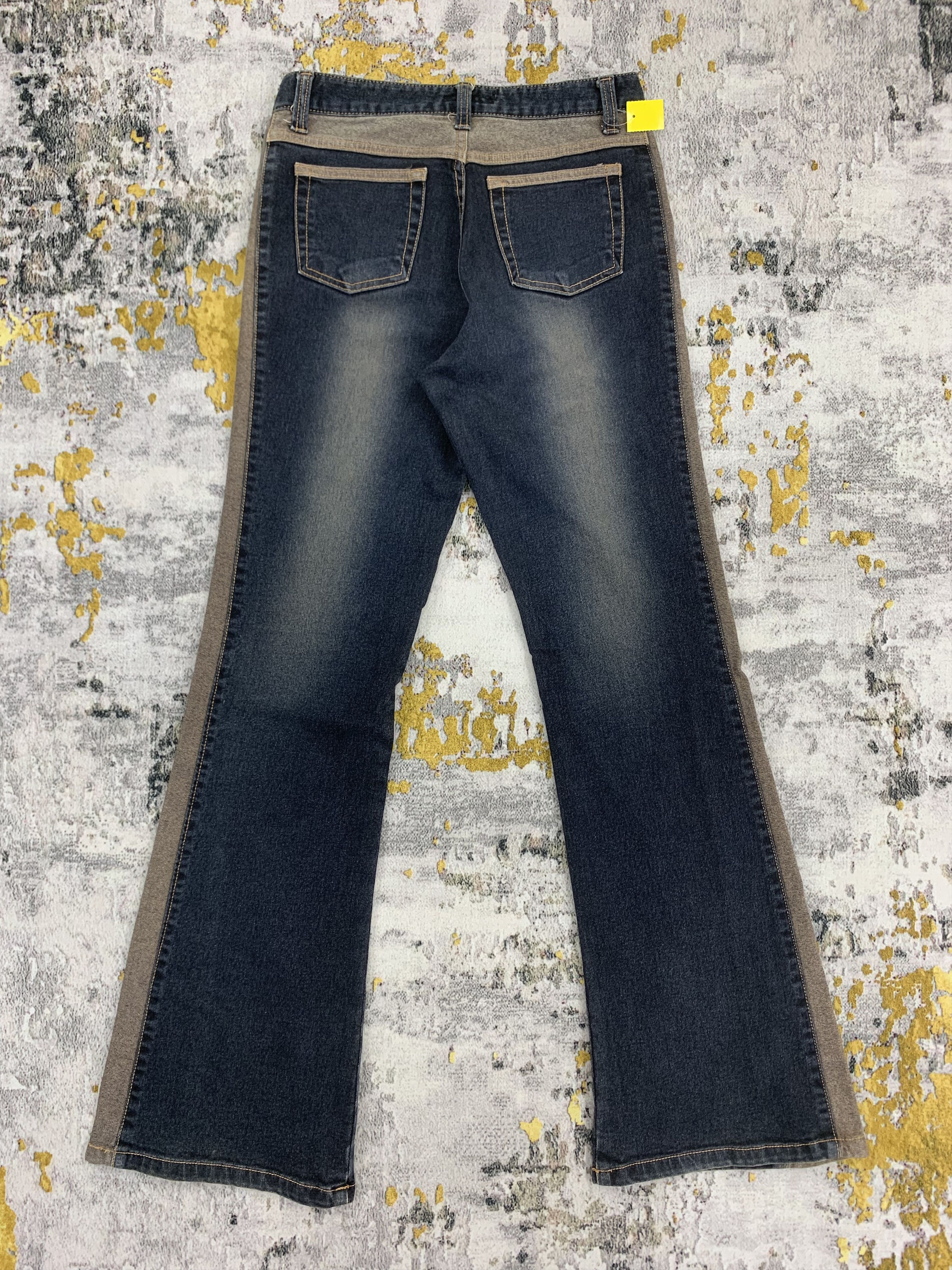 Japanese Brand Flared Denim Max Blue Two Tone Color Pants Size US 26 / EU 42 - 6 Thumbnail
