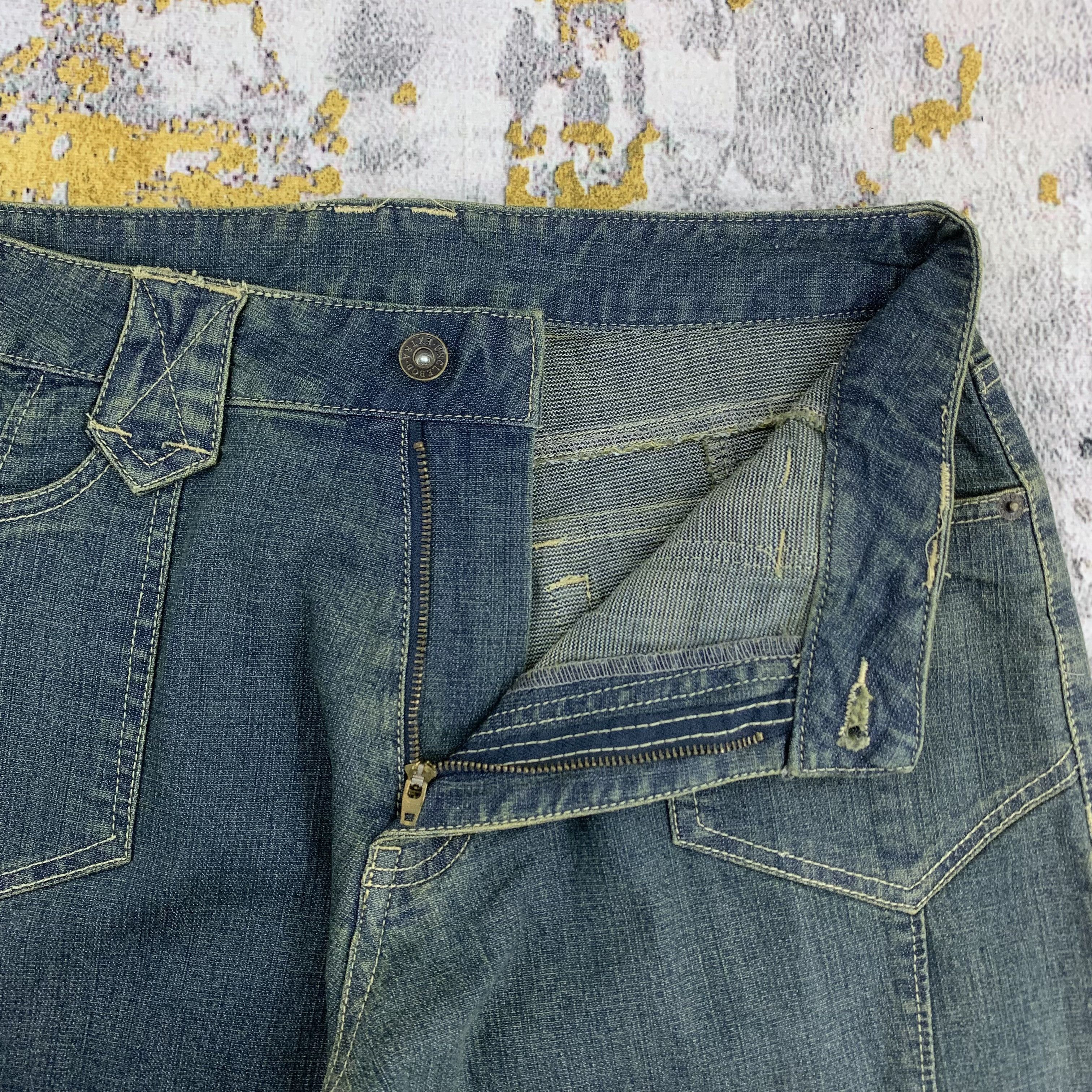 Japanese Brand Flared Jeans Bush Pants Denim Size US 27 - 3 Thumbnail