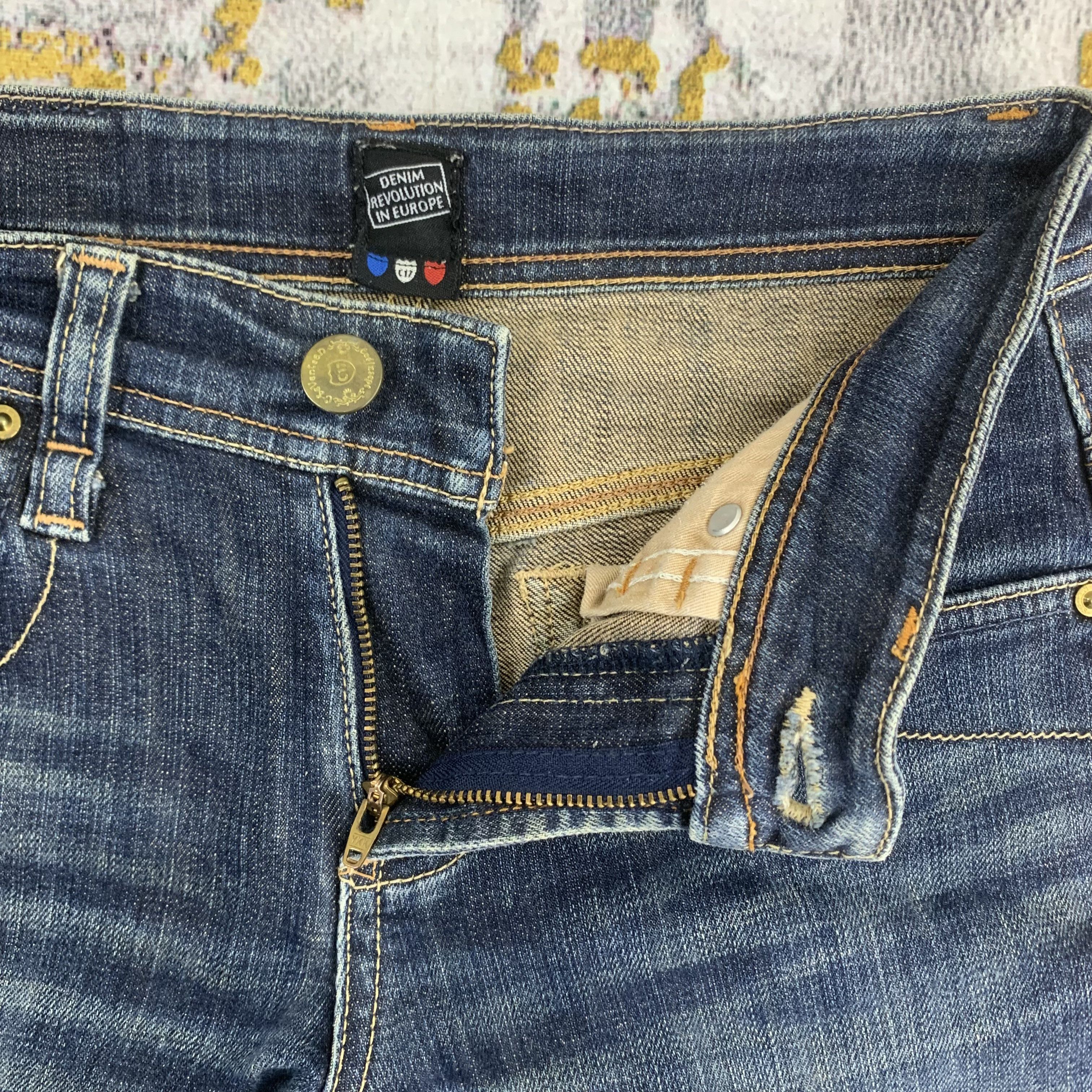 Japanese Brand Flared Jeans G-Seventeen Denim Womenswear size 25 Size 26" / US 2 / IT 38 - 3 Thumbnail