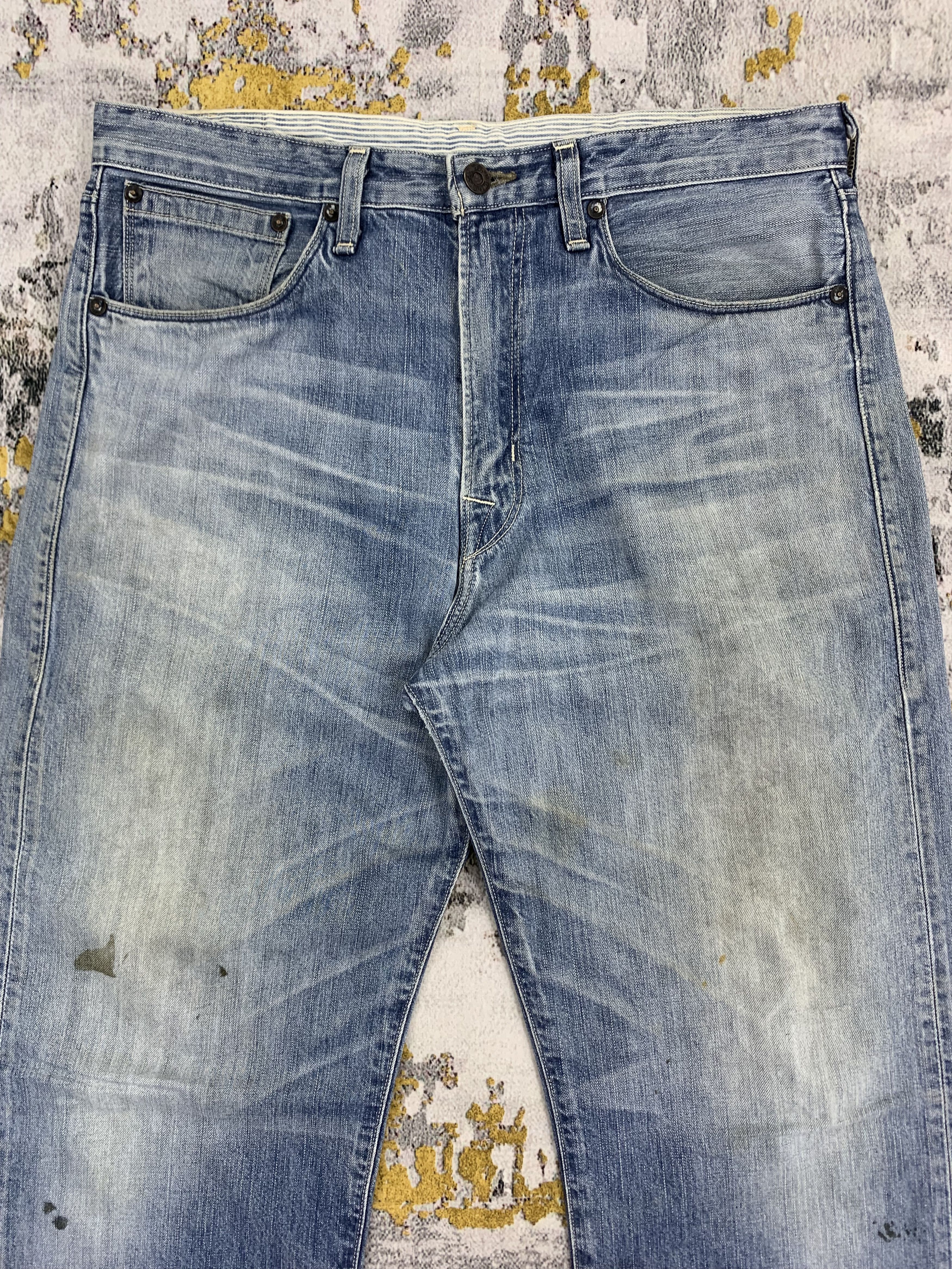 Levi's × Levi's Vintage Clothing Vintage Levi's 203 Light Blue Denim Dirty Jeans Size US 32 / EU 48 - 2 Thumbnail