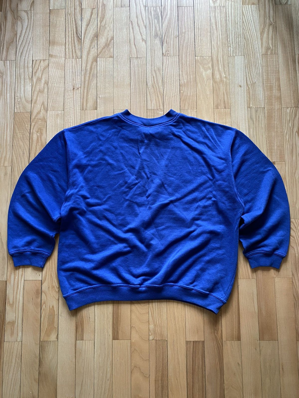 Adidas vintage sweatshirt men’s L blue