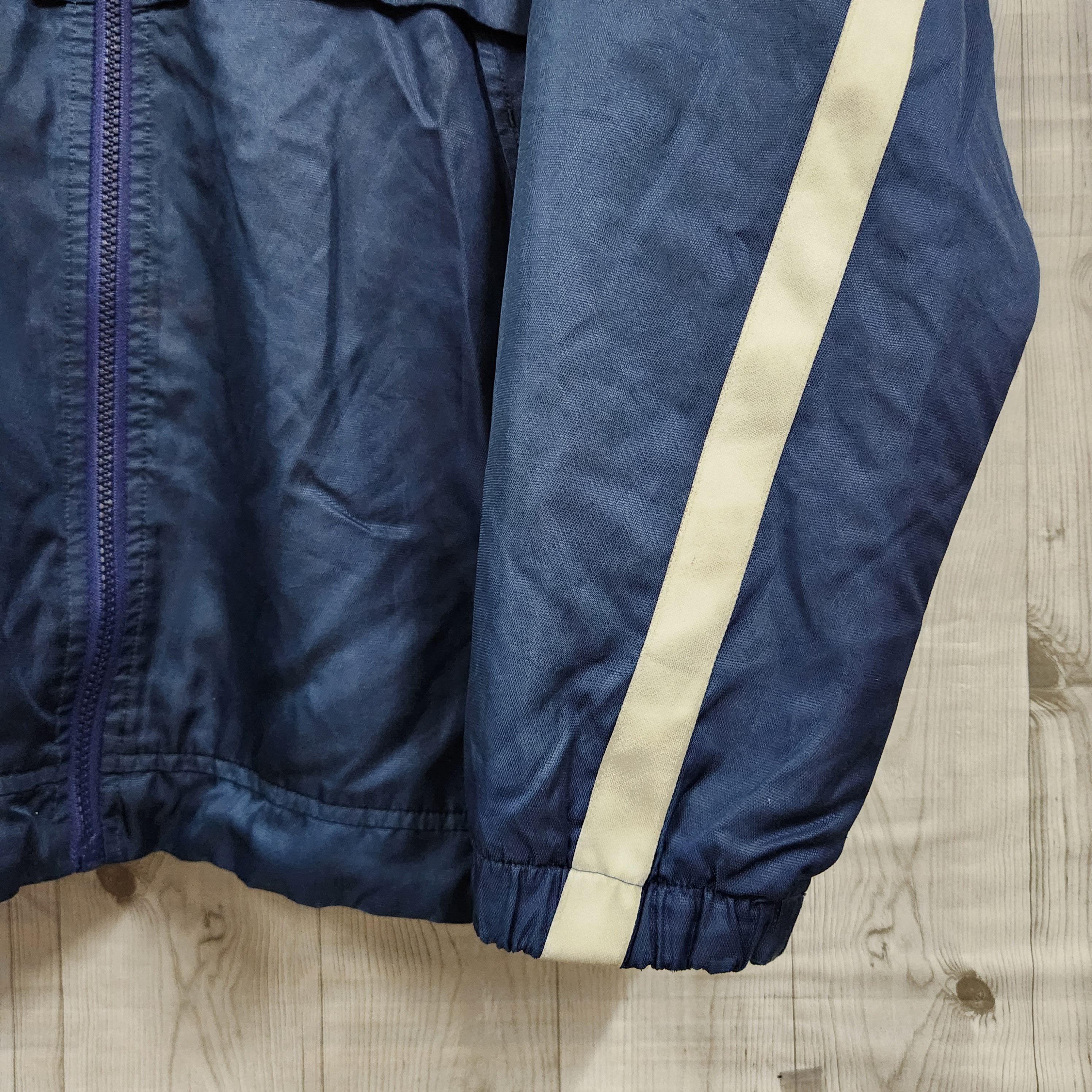 Nike × Vintage Nike Sweater Mesh Jacket Vintage Centre Swoosh Waterproof Size US L / EU 52-54 / 3 - 13 Thumbnail
