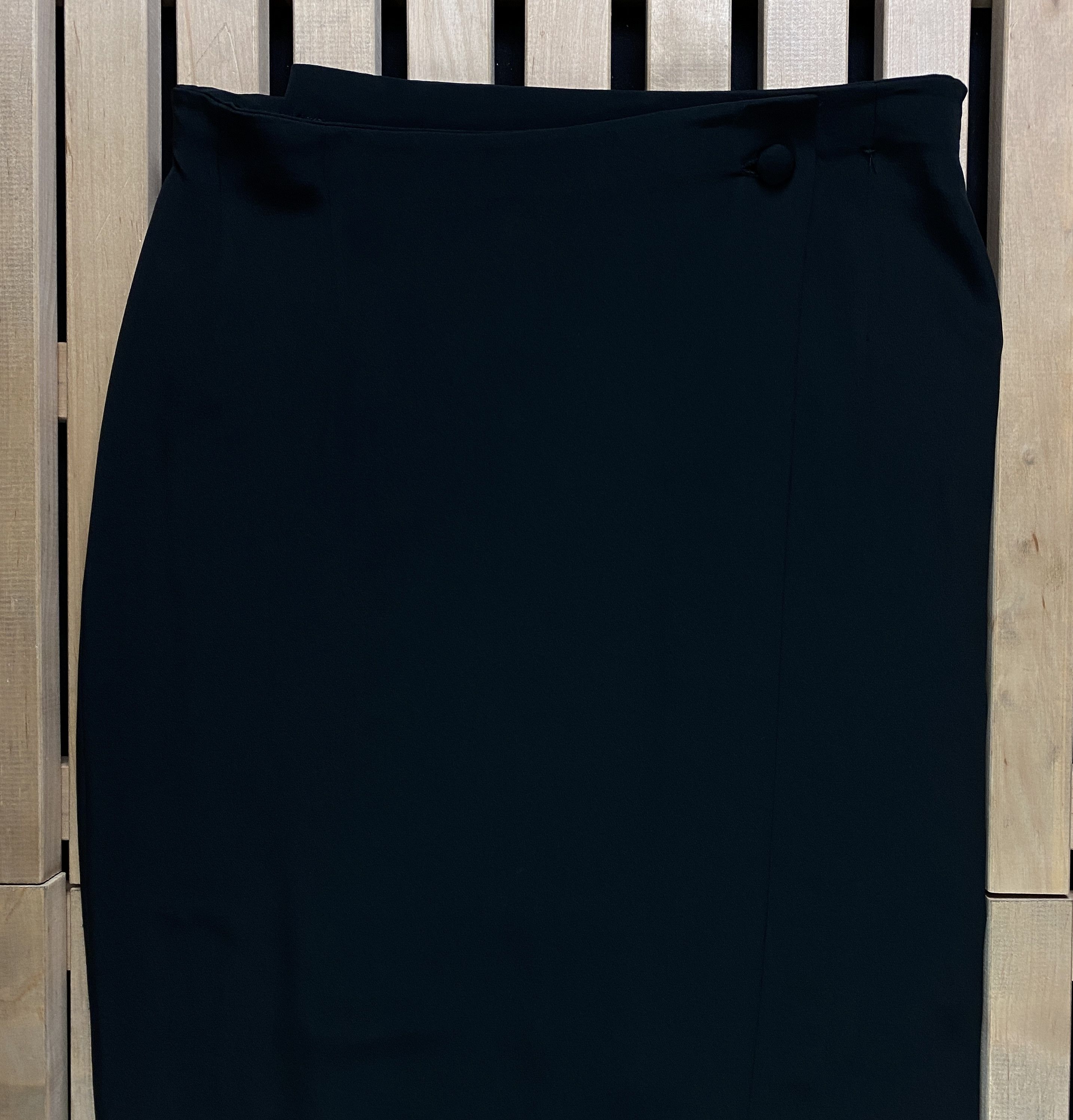 Salvatore Ferragamo × Vintage Womens Long Skirt Salvatore Ferragamo Size 42 Size 29" - 2 Thumbnail