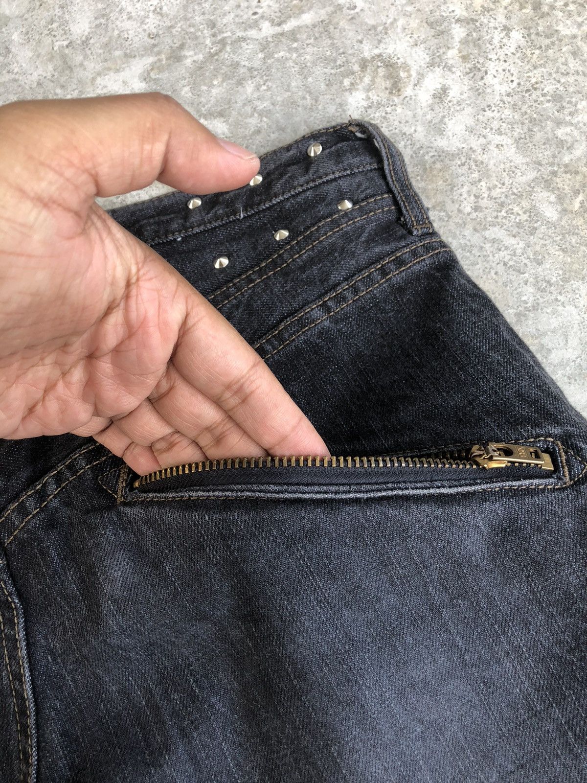 PPFM PPFM Distressed Jeans Slim Cut Size US 33 - 15 Thumbnail
