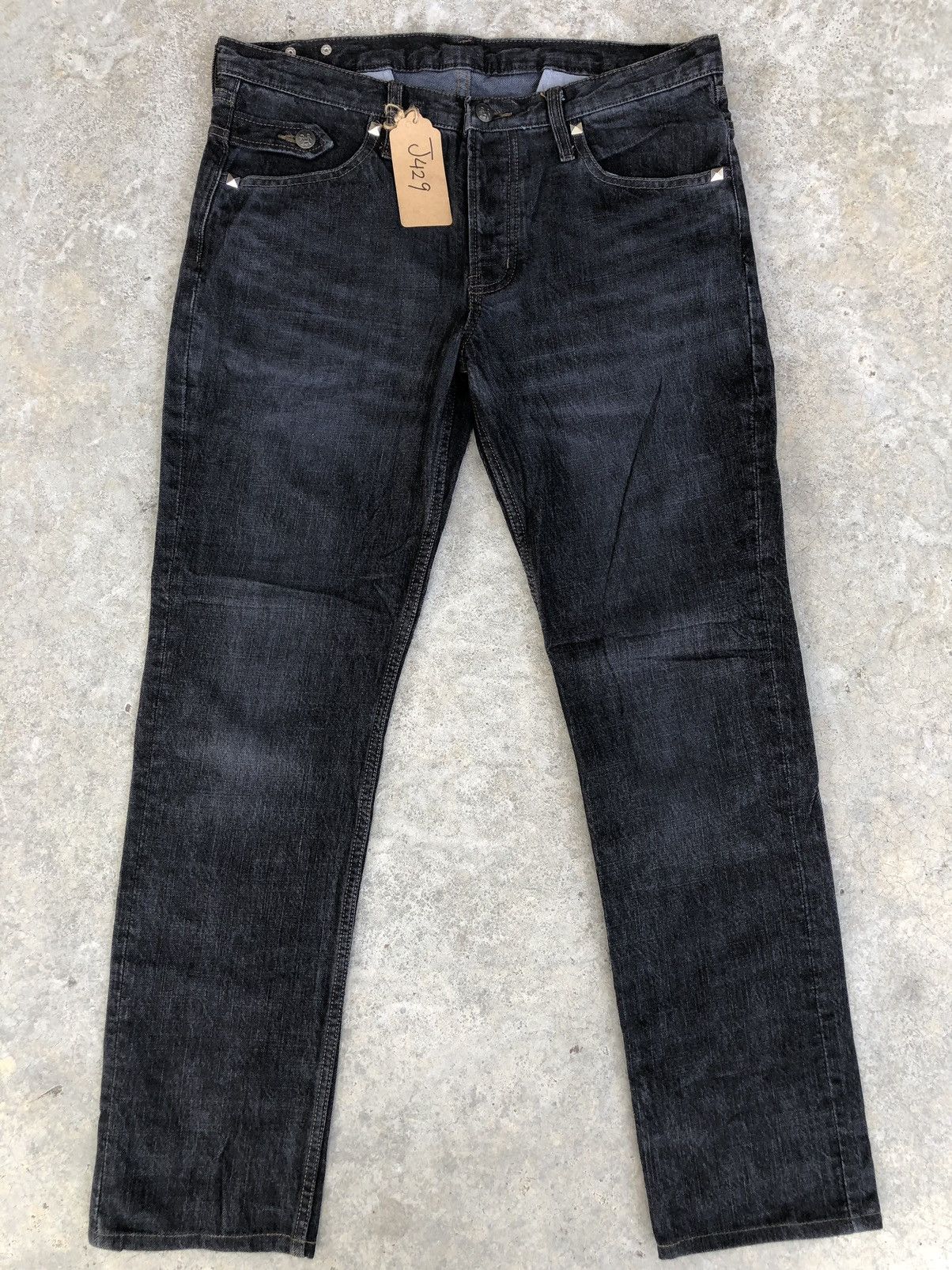 PPFM Distressed Jeans Slim Cut