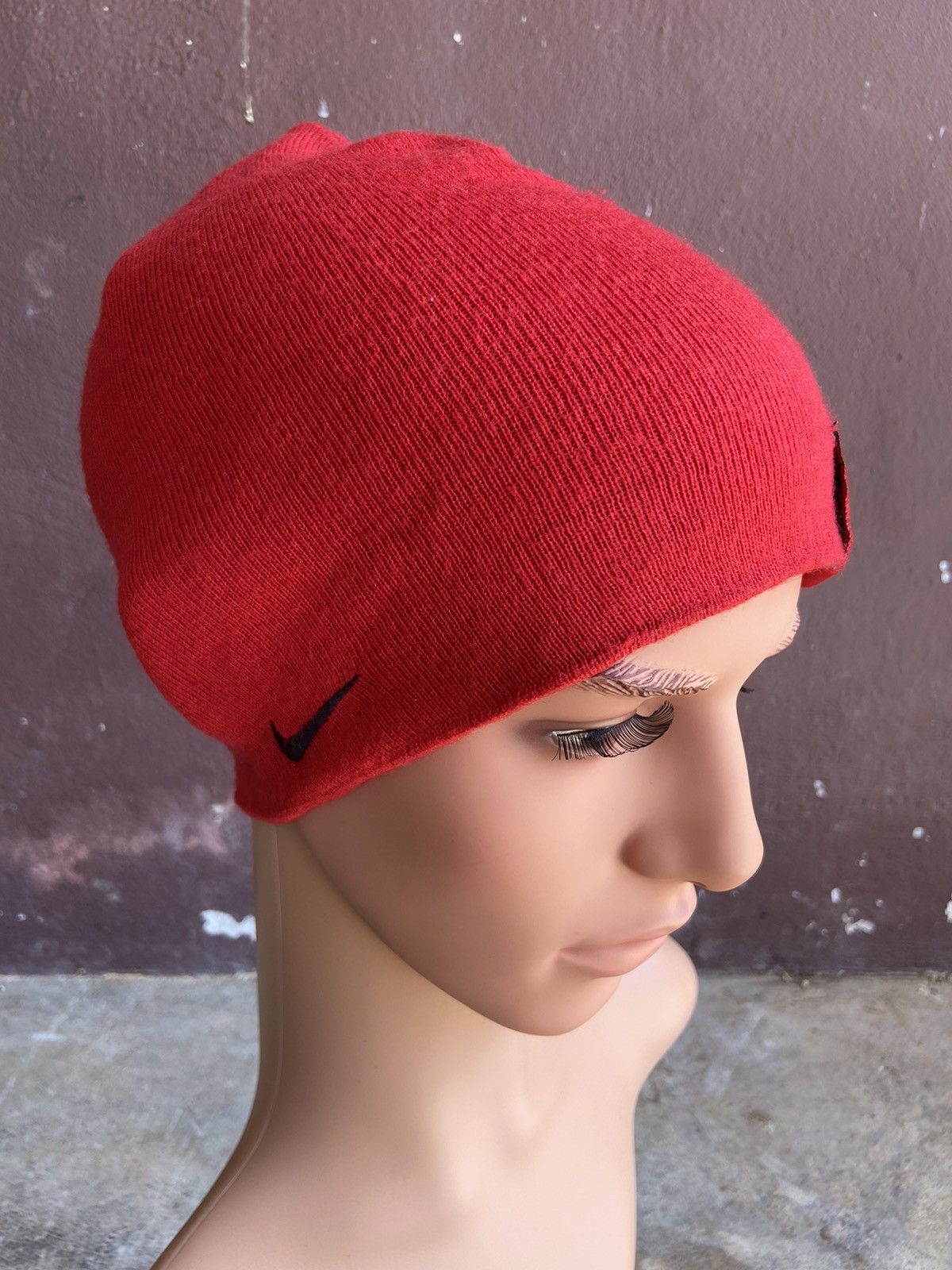 Nike Manchester United Beanie Hat By Nike Size ONE SIZE - 3 Thumbnail