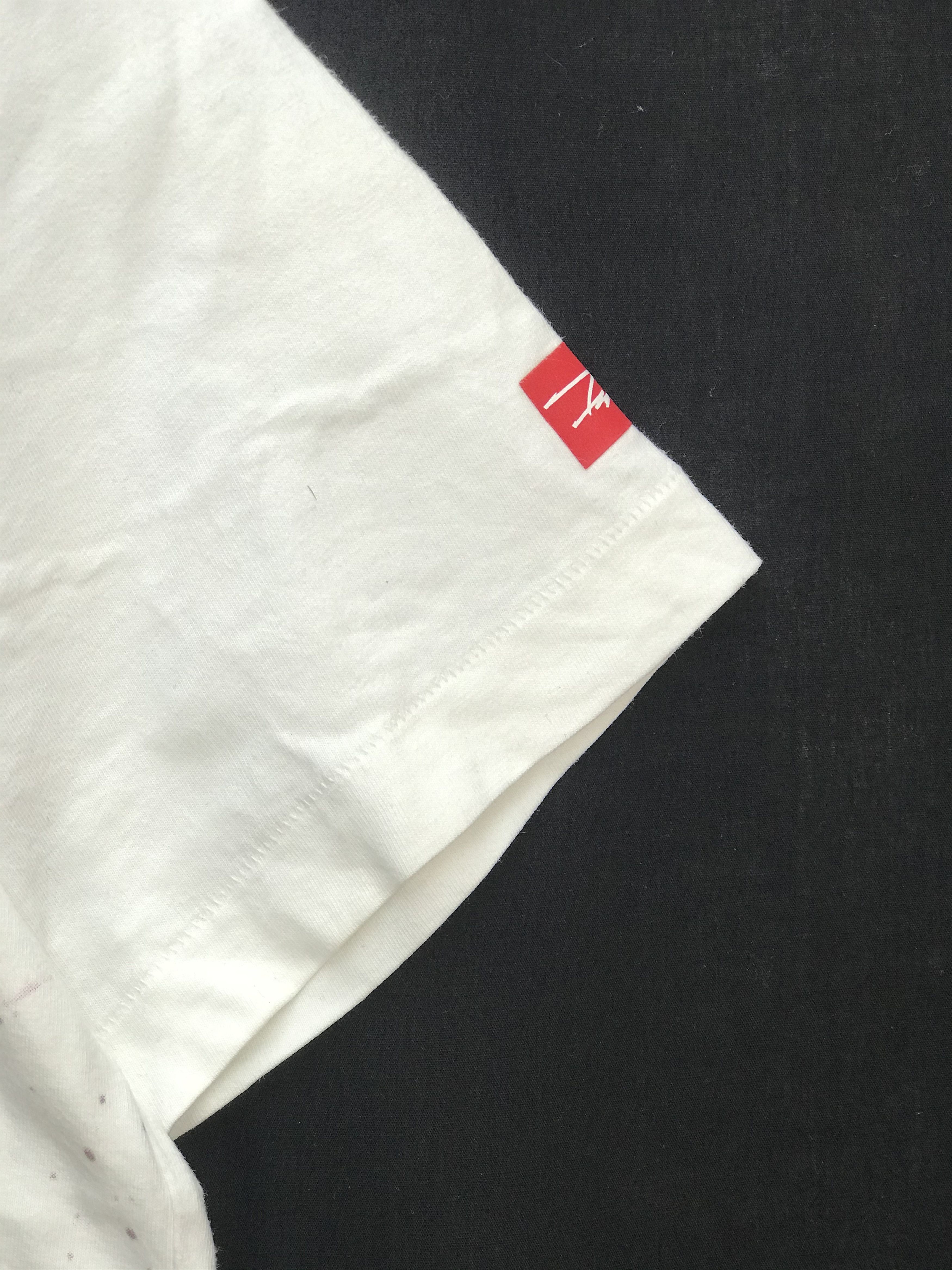 Futura × Uniqlo FUTURA X UNIQLO POPART DESIGN SHIRT Size US M / EU 48-50 / 2 - 3 Thumbnail