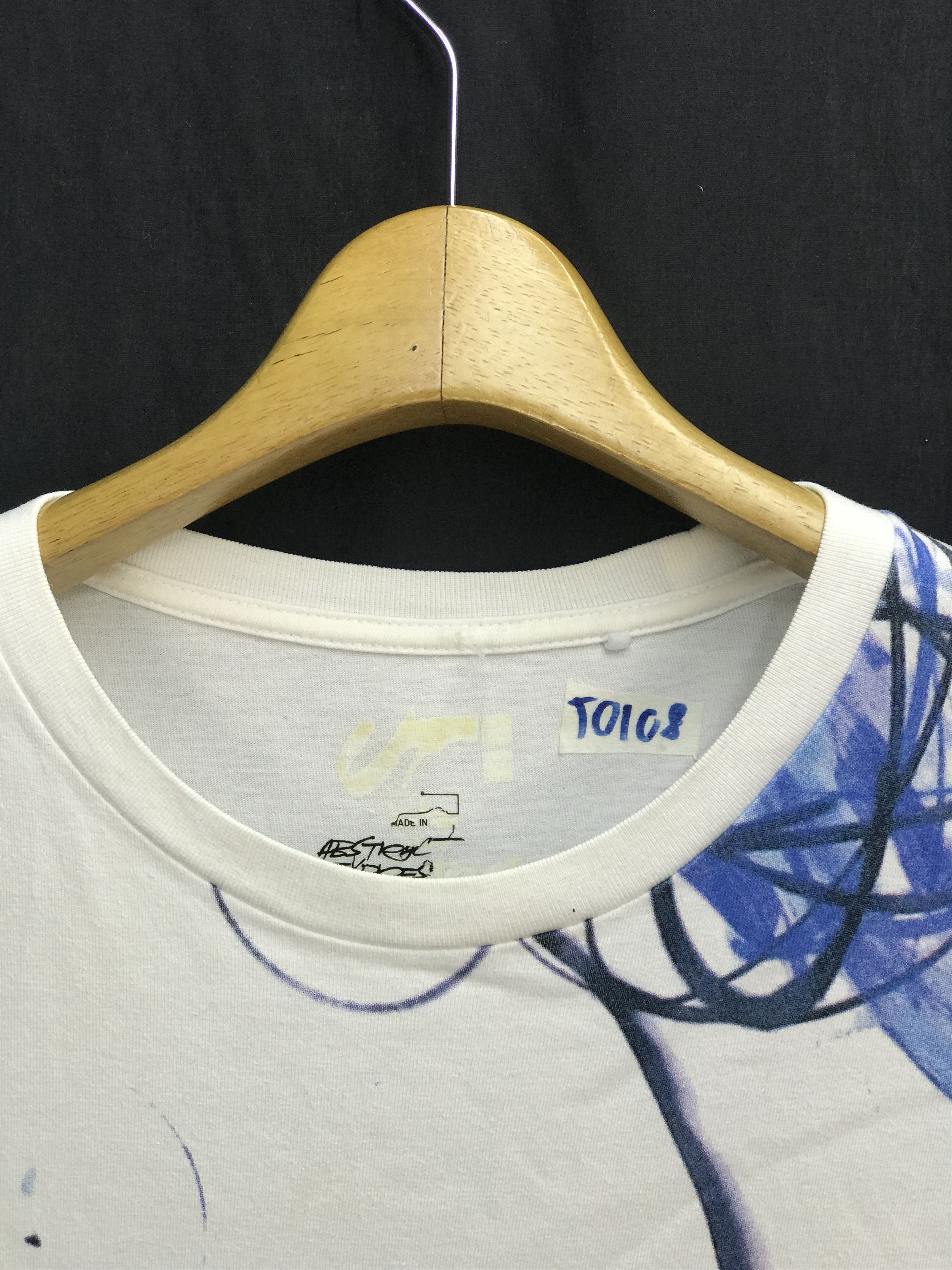 Futura × Uniqlo FUTURA X UNIQLO POPART DESIGN SHIRT Size US M / EU 48-50 / 2 - 2 Thumbnail