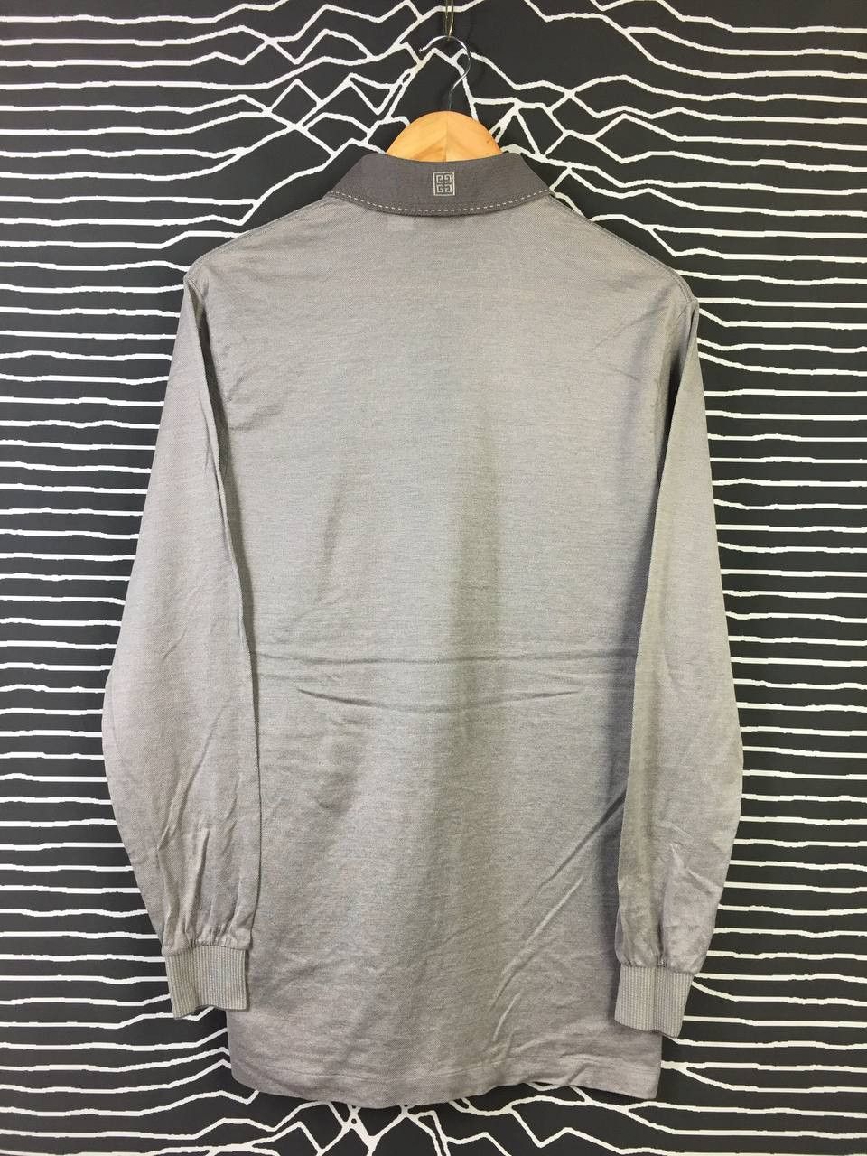 Givenchy Vtg Givenchy Paris Made In Italy Longsleeve Polo Tee Size US L / EU 52-54 / 3 - 5 Thumbnail