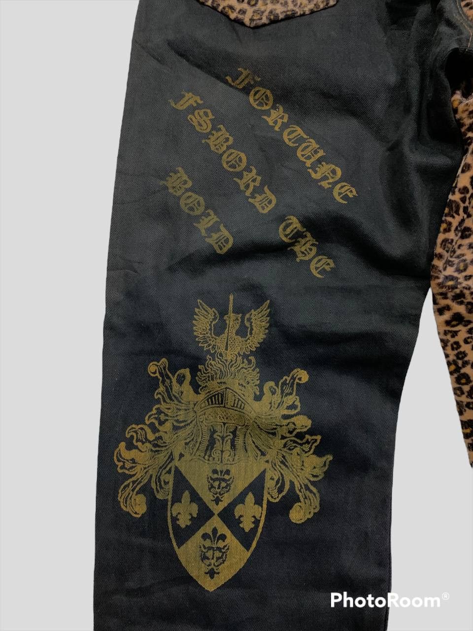 Japanese Brand Japanese Brand Distressed Leopard Design Jeans Size US 34 / EU 50 - 4 Thumbnail