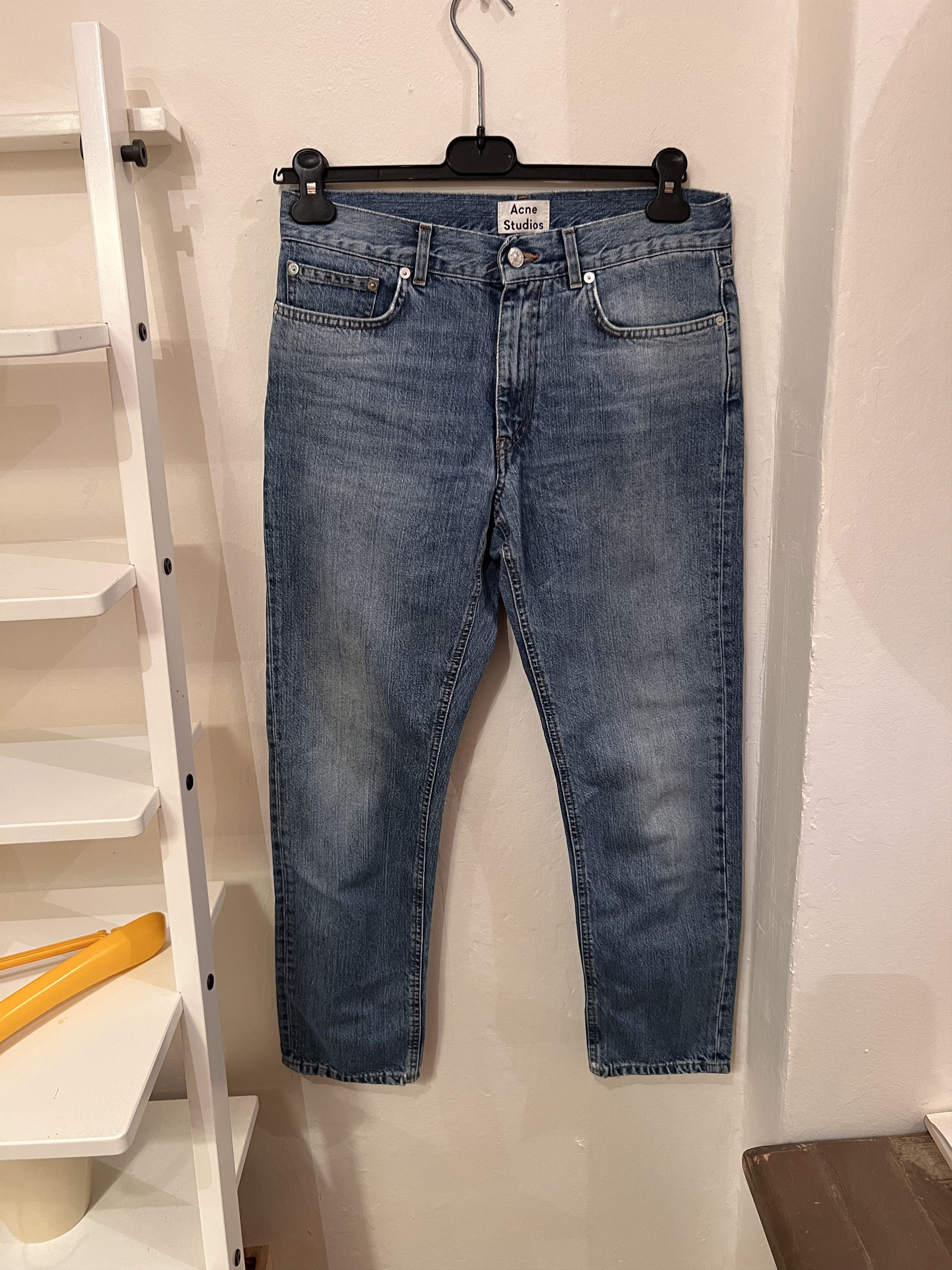Acne Studios Cropped Loose-slim-fit casual jeans Size US 28 / EU 44 - 3 Thumbnail