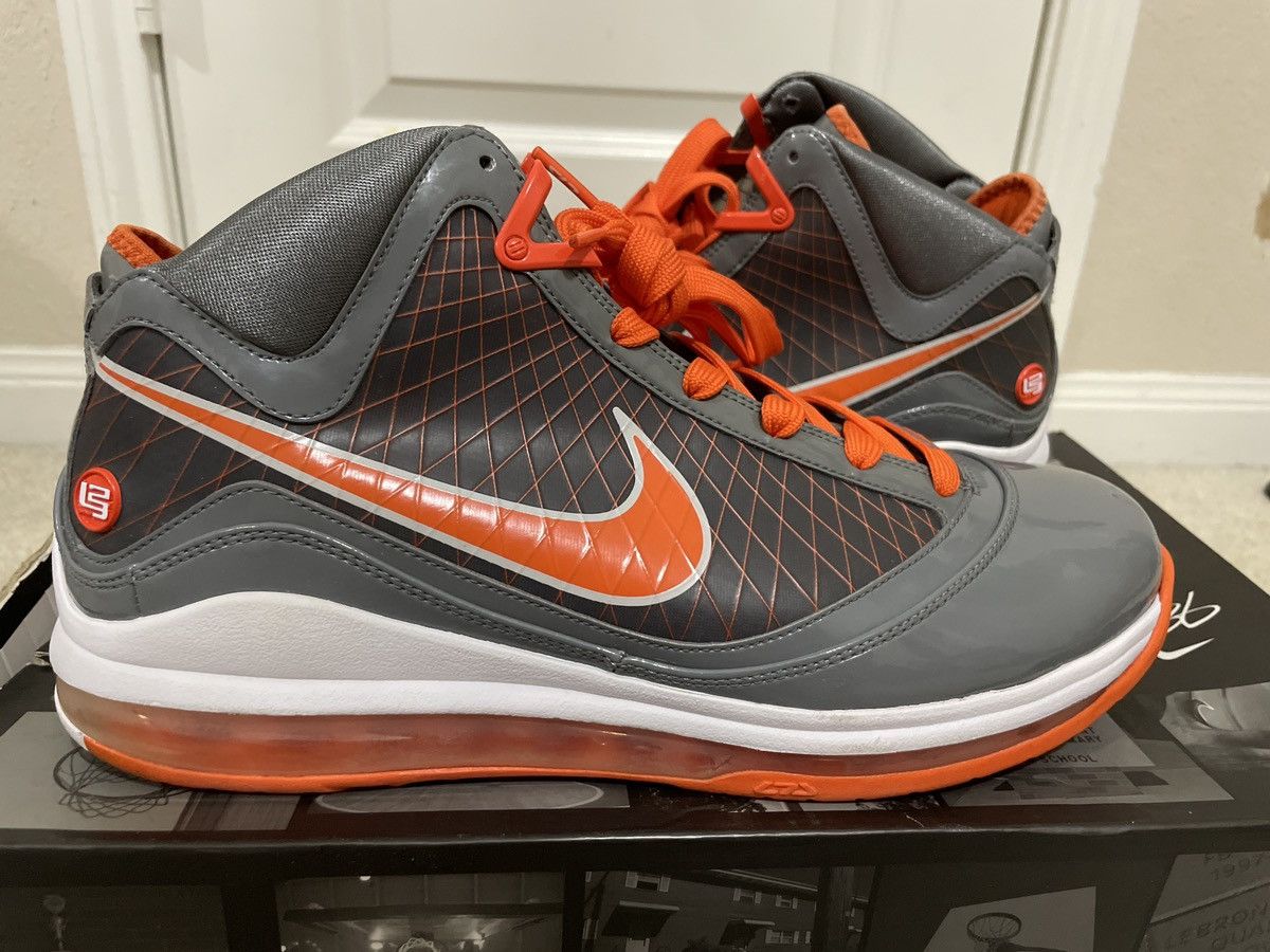Lebron VII “Eastbay Orange” SZ 11