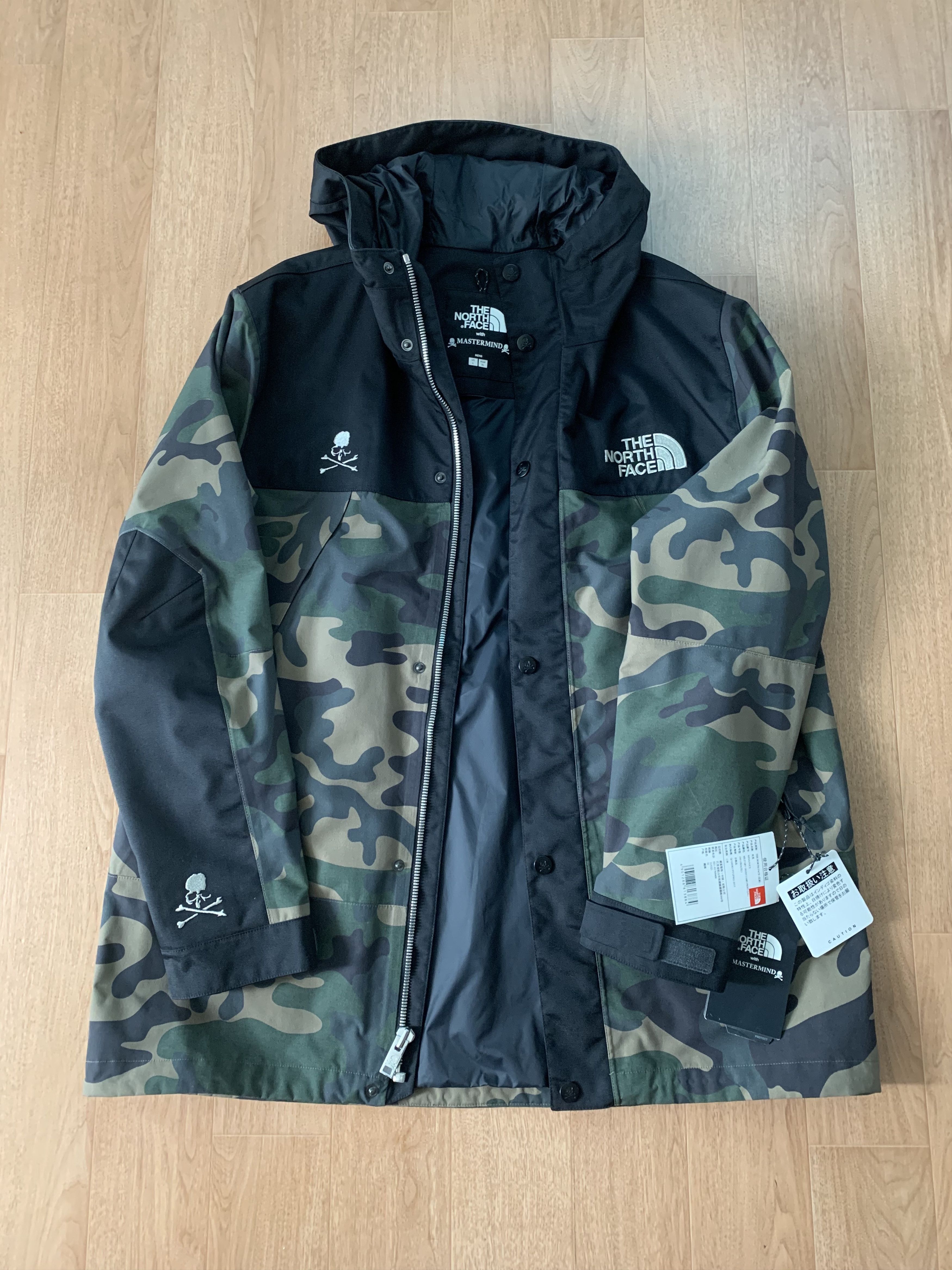 Gucci x The North Face Nylon Mountain Jacket Fir Green Size M SAMPLE RARE