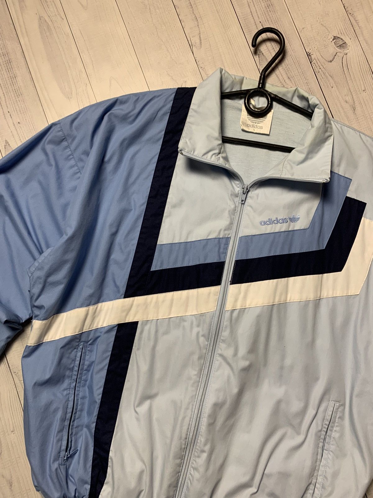 Vintage Vintage adidas originals track jacket size S Size US S / EU 44-46 / 1 - 3 Thumbnail