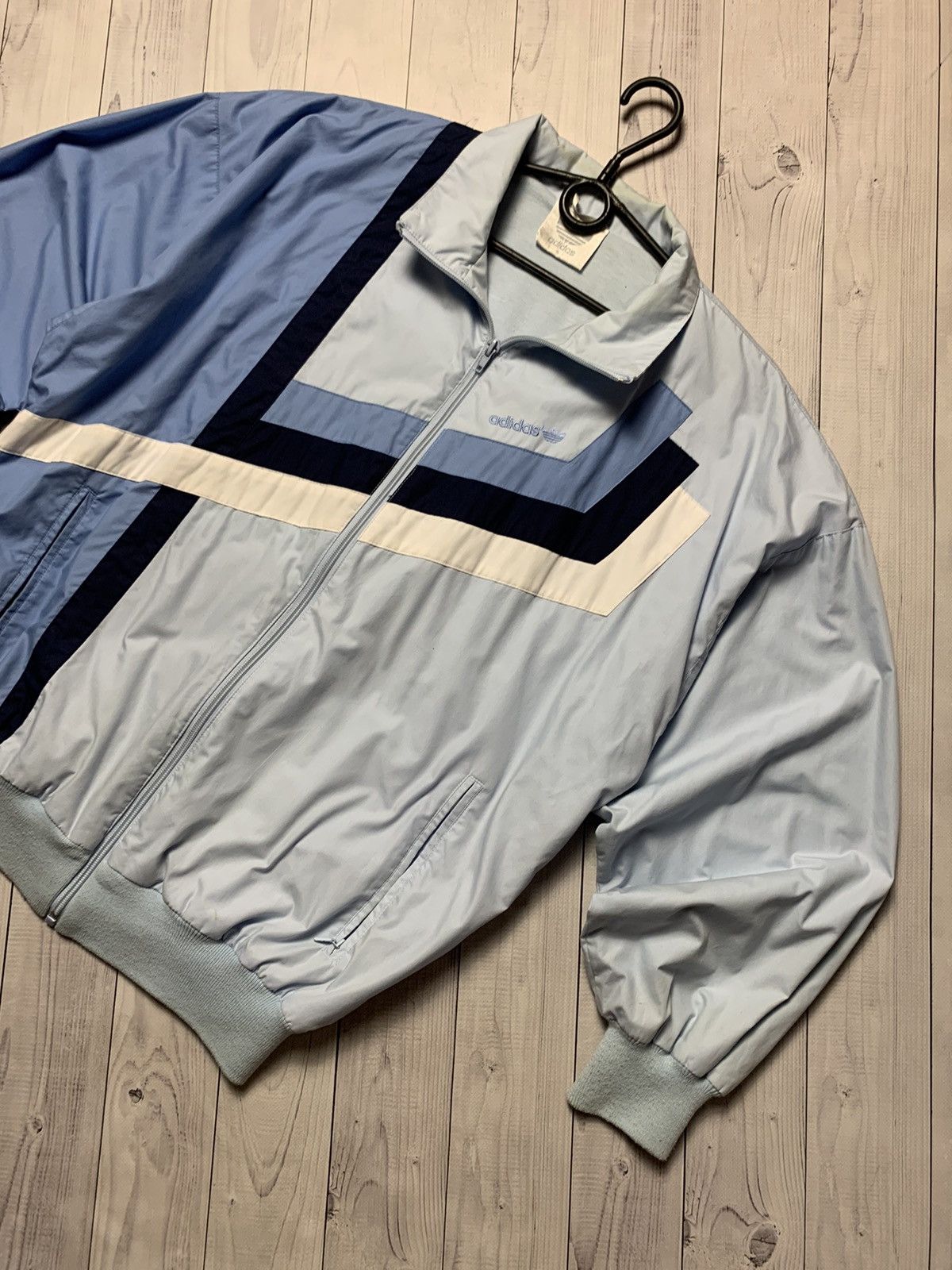 Vintage Vintage adidas originals track jacket size S Size US S / EU 44-46 / 1 - 2 Thumbnail
