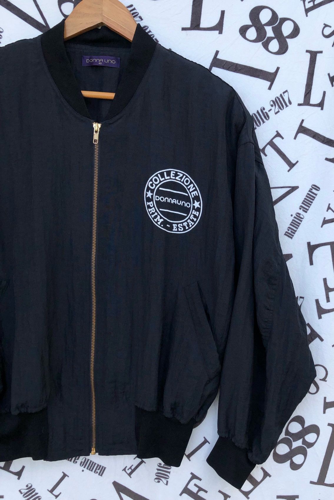 Hysteric Glamour × Japanese Brand × Vintage 🔥Vintage Donna Uno Big Print Bomber Jacket Size US M / EU 48-50 / 2 - 5 Thumbnail