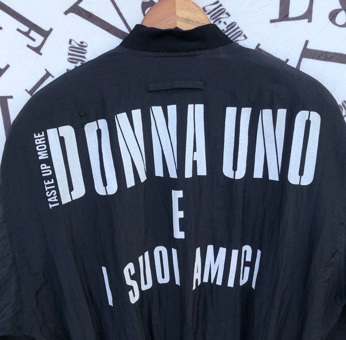 Hysteric Glamour × Japanese Brand × Vintage 🔥Vintage Donna Uno Big Print Bomber Jacket Size US M / EU 48-50 / 2 - 7 Thumbnail