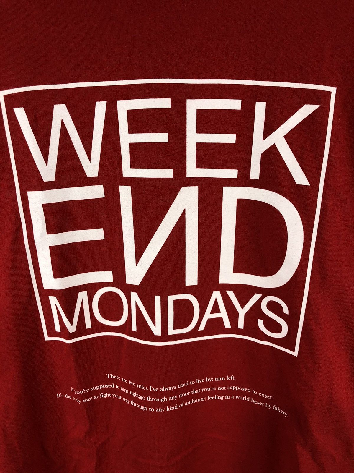 Undercover Undercover Weekend Mondays Print L/S Tee Size US L / EU 52-54 / 3 - 5 Thumbnail