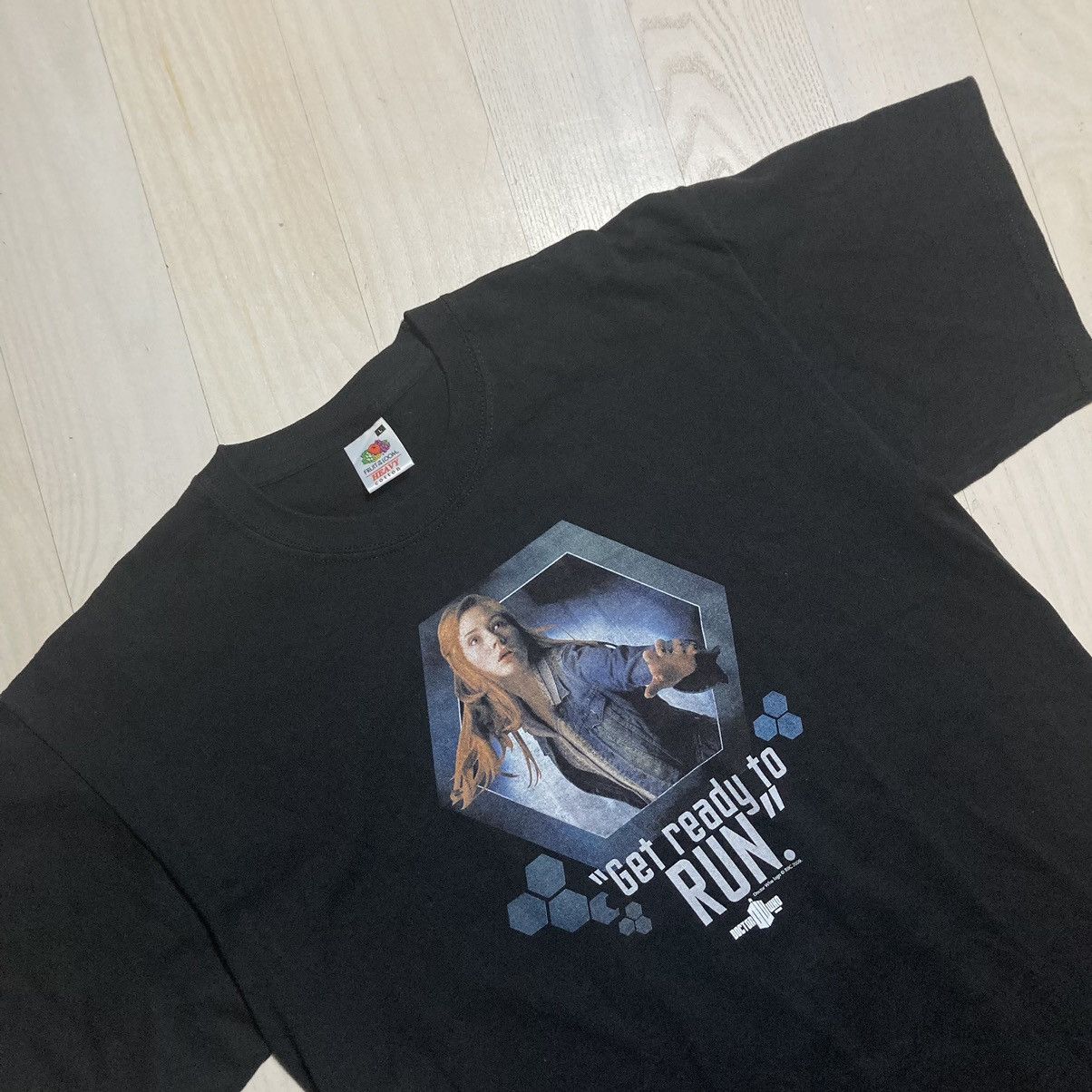 Arts & Science vintage dr who jenny flint sci fi bbc tv show movie tee Size US L / EU 52-54 / 3 - 2 Thumbnail