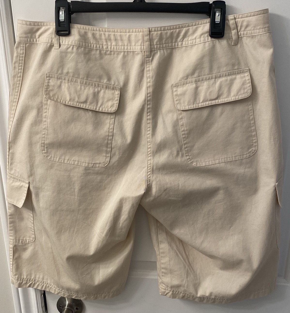 Other Adidas Originals Mens Light Tan Cargo Shorts 3 Stripes Size US 33 - 6 Thumbnail